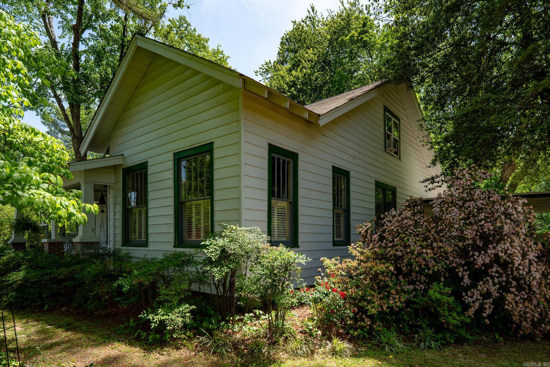 1705 Independence Avenue