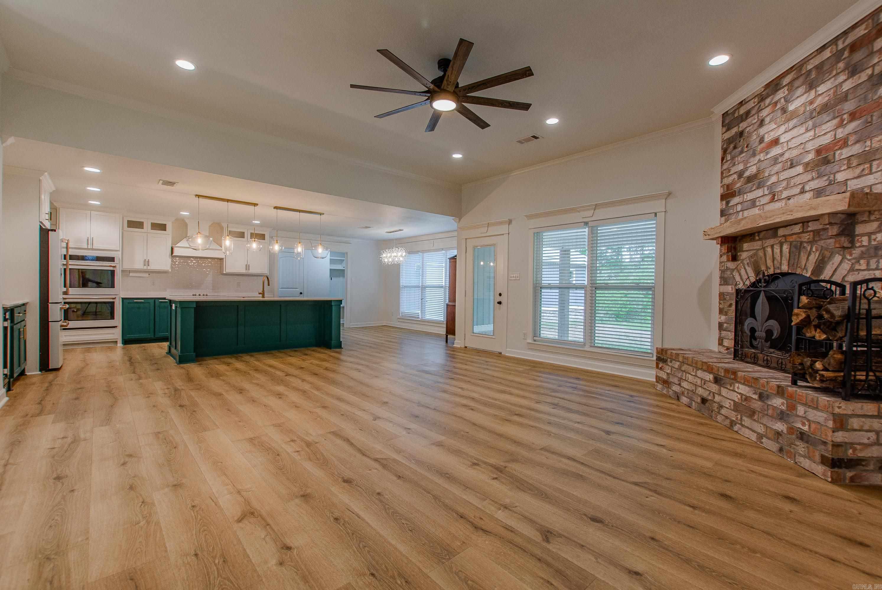 2100 Ferndale Cove