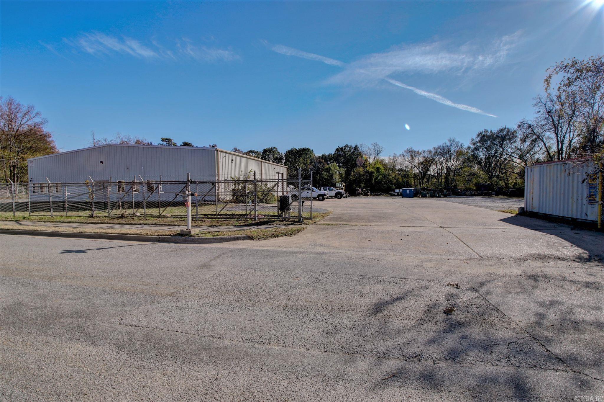 2615 W 16th Street