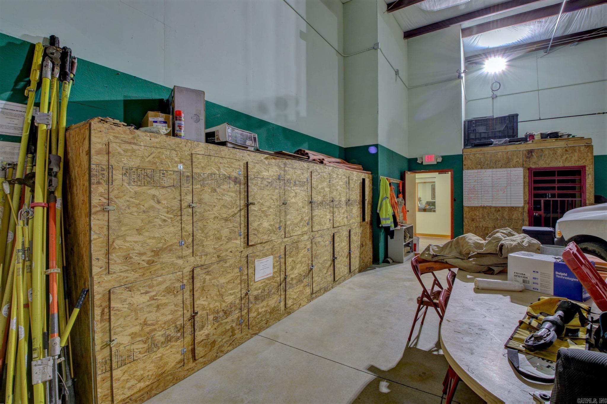 2615 W 16th Street