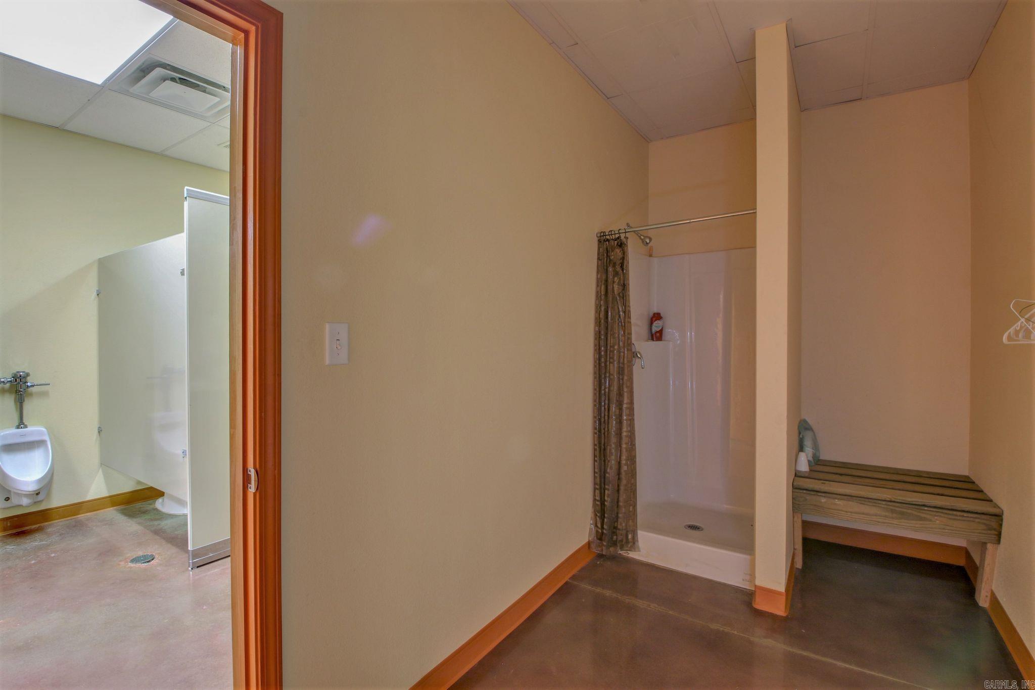 2615 W 16th Street