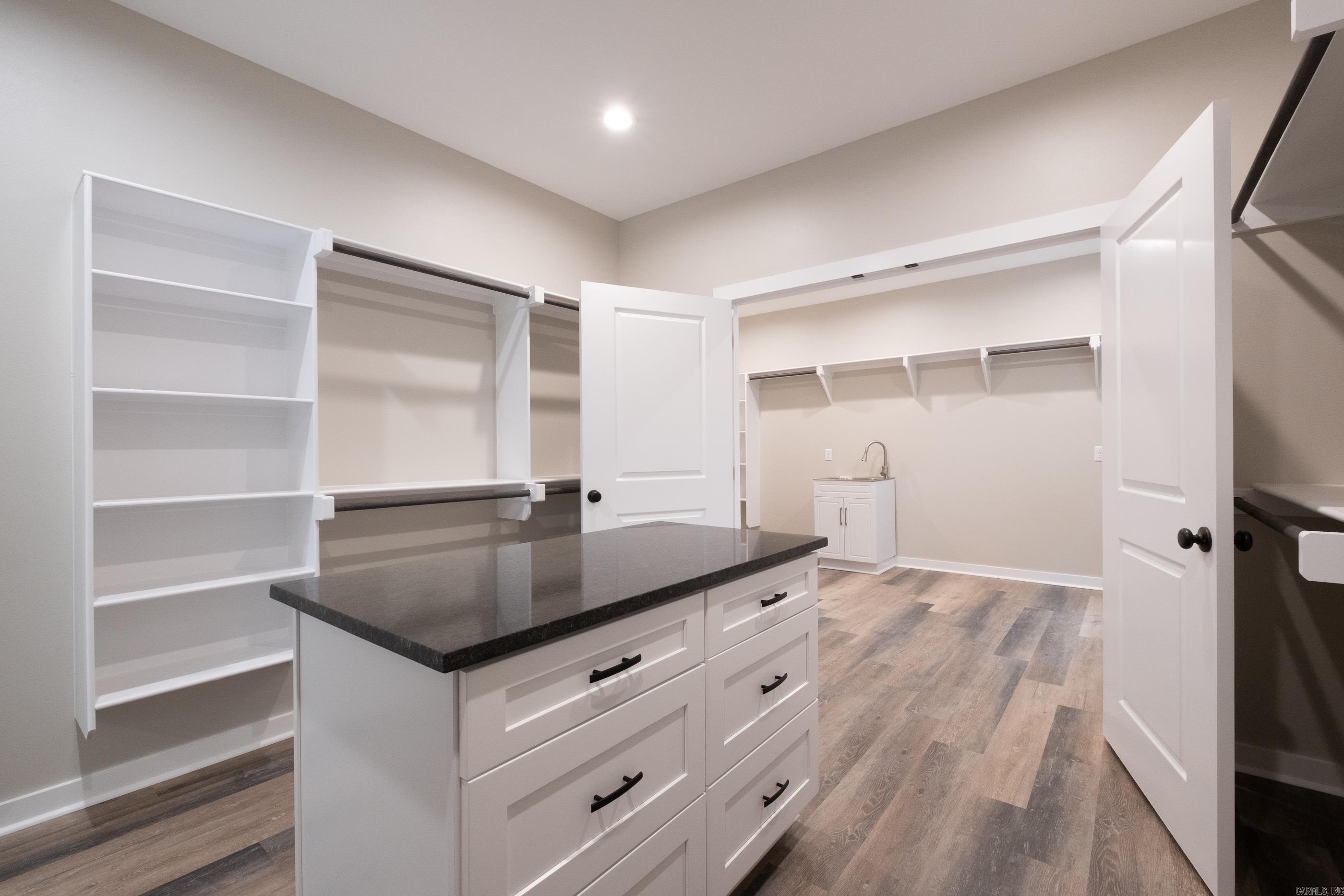 164 Wildwood Forest Rd