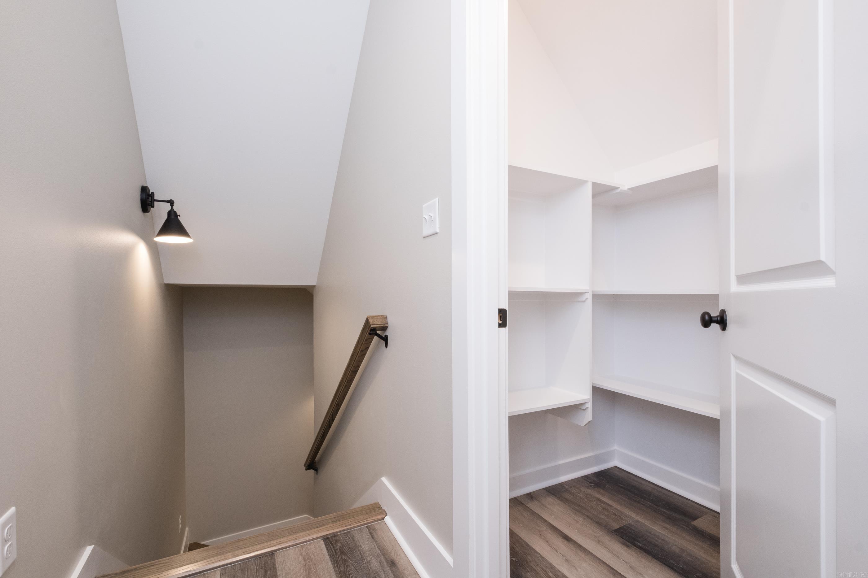 164 Wildwood Forest Rd