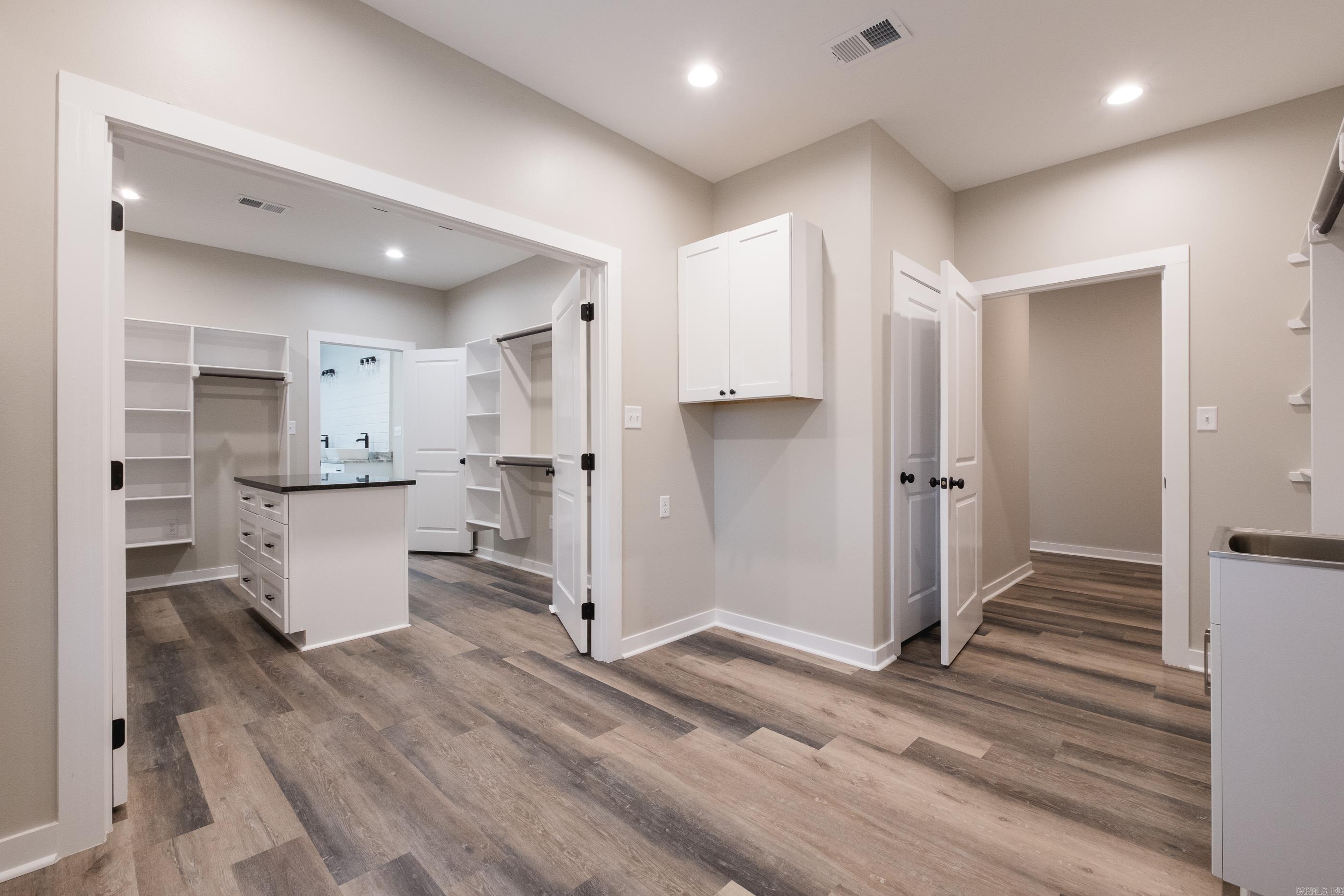 164 Wildwood Forest Rd