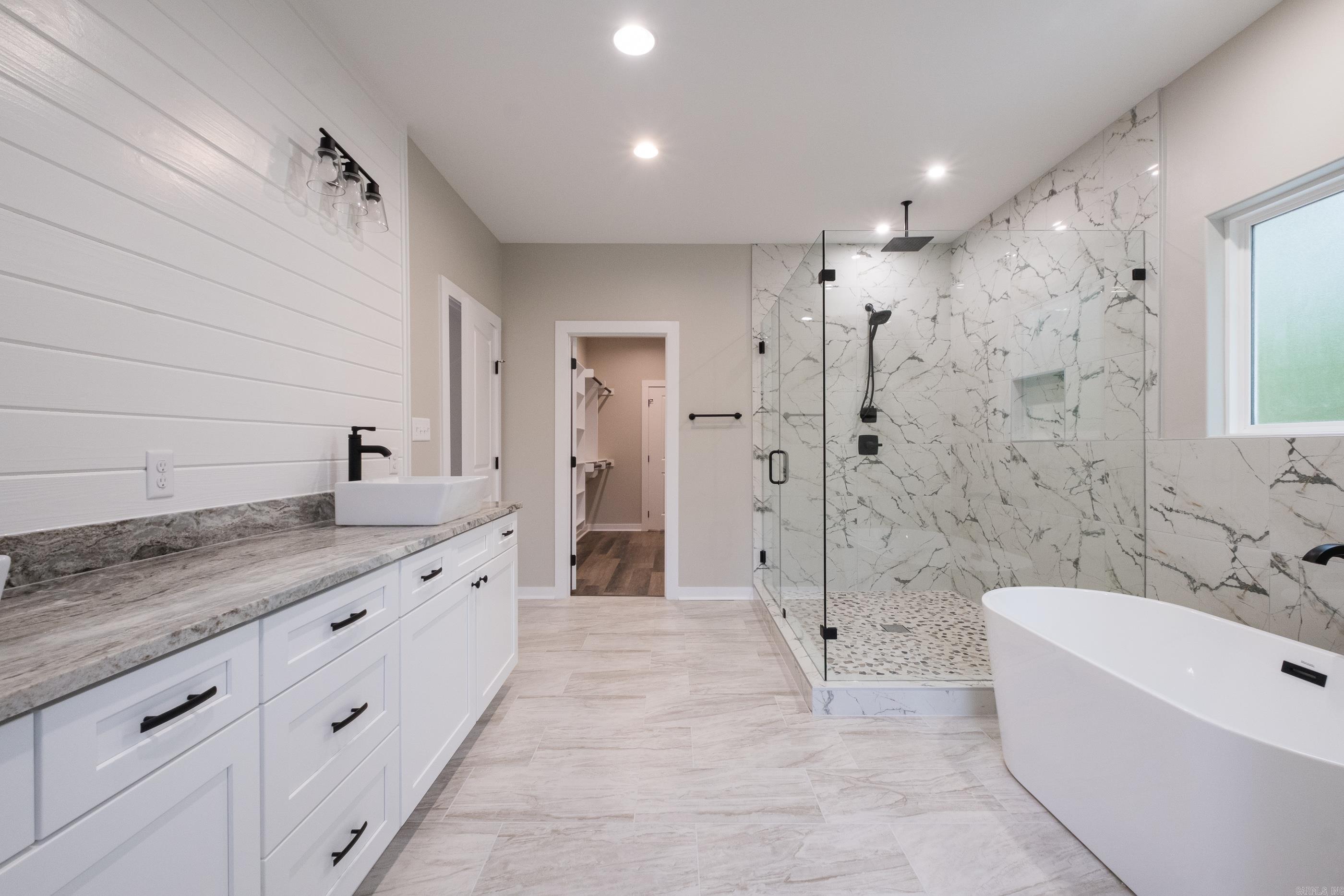 164 Wildwood Forest Rd