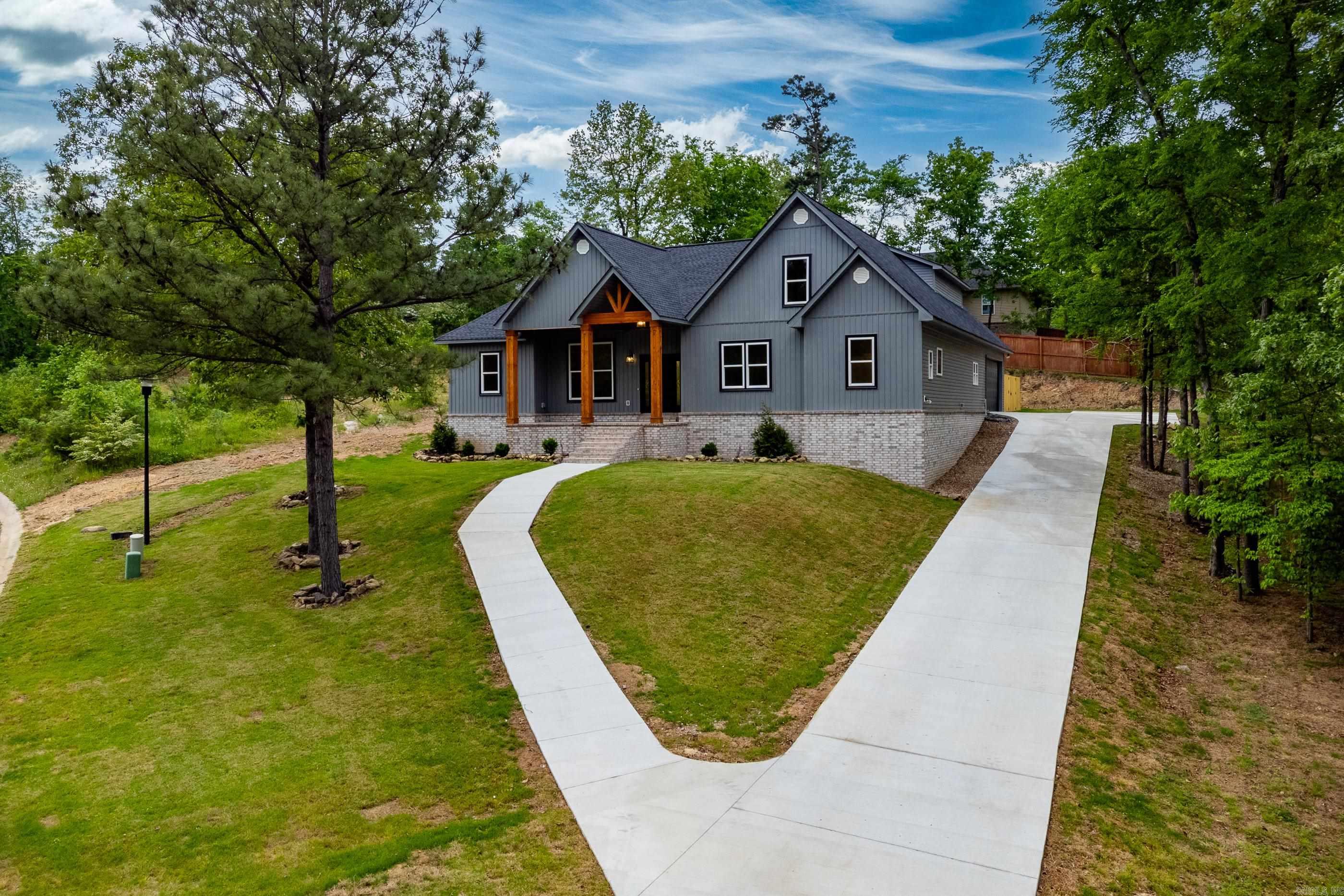 164 Wildwood Forest Rd