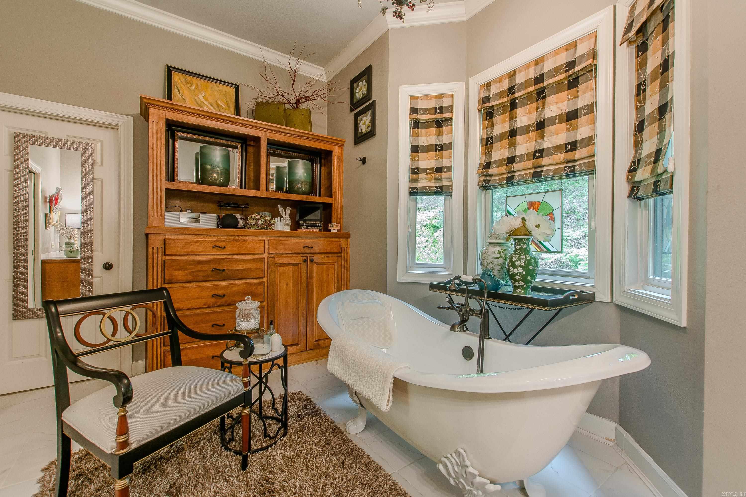 1601 Whispering Pine Road