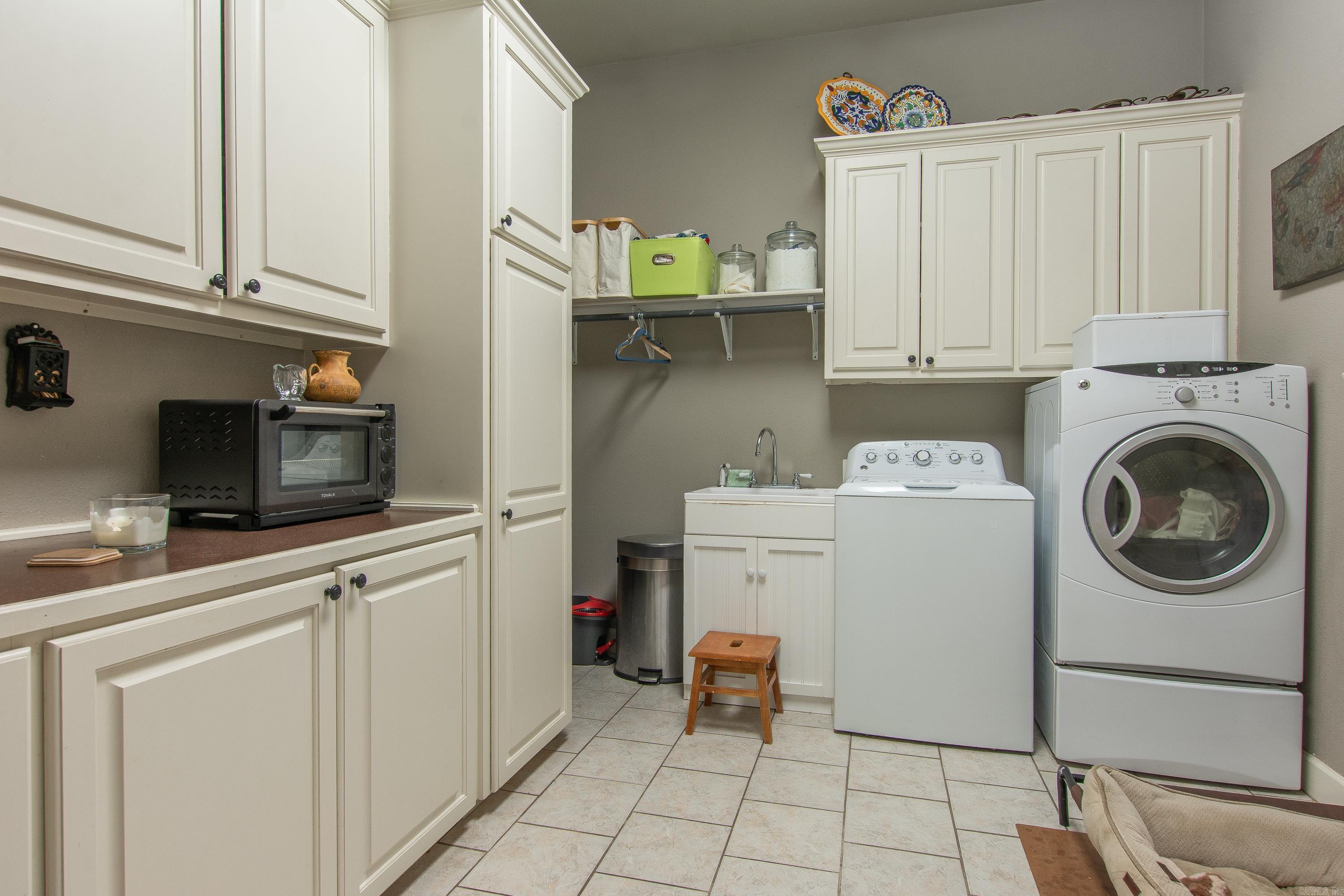 1601 Whispering Pine Road