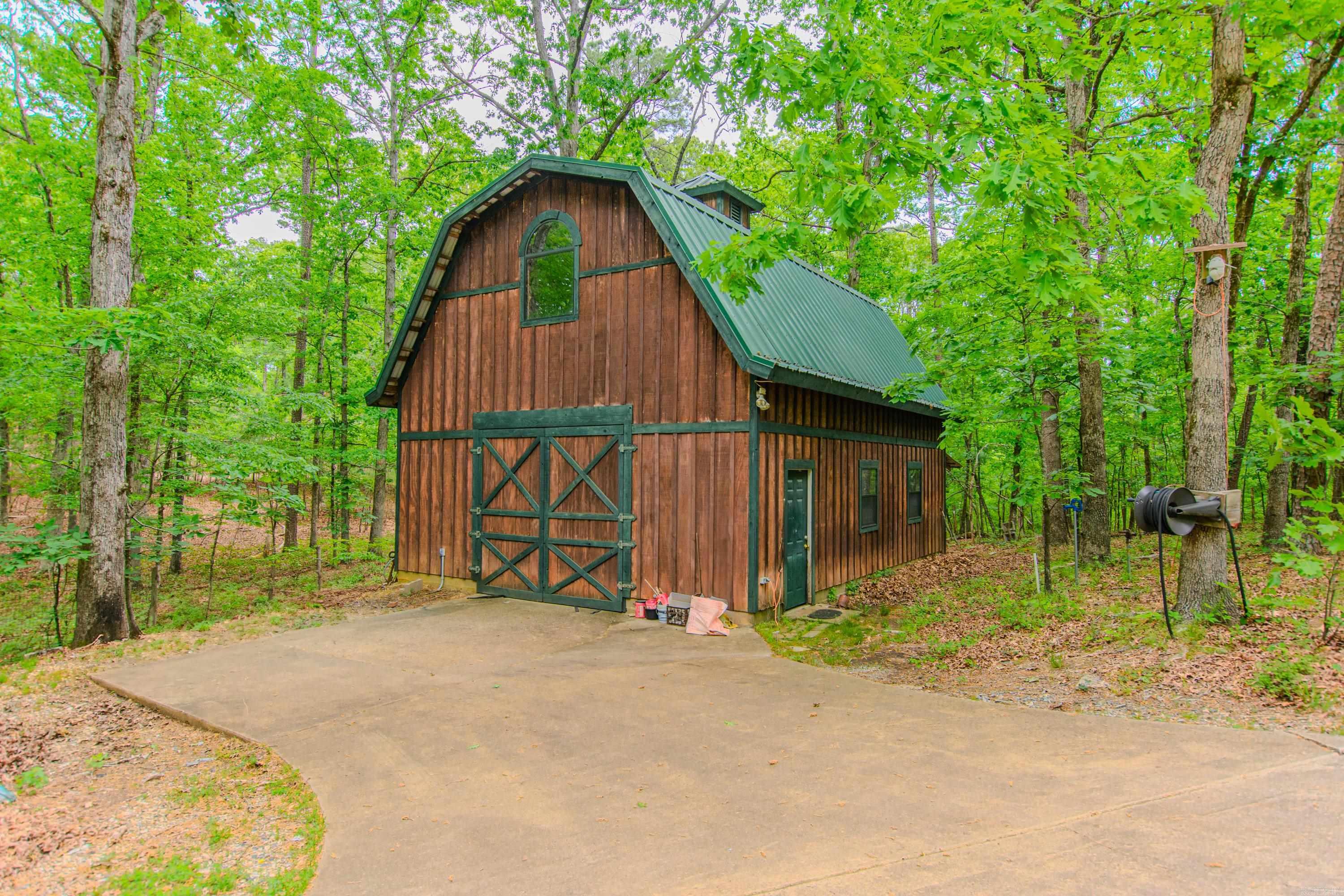 1601 Whispering Pine Road