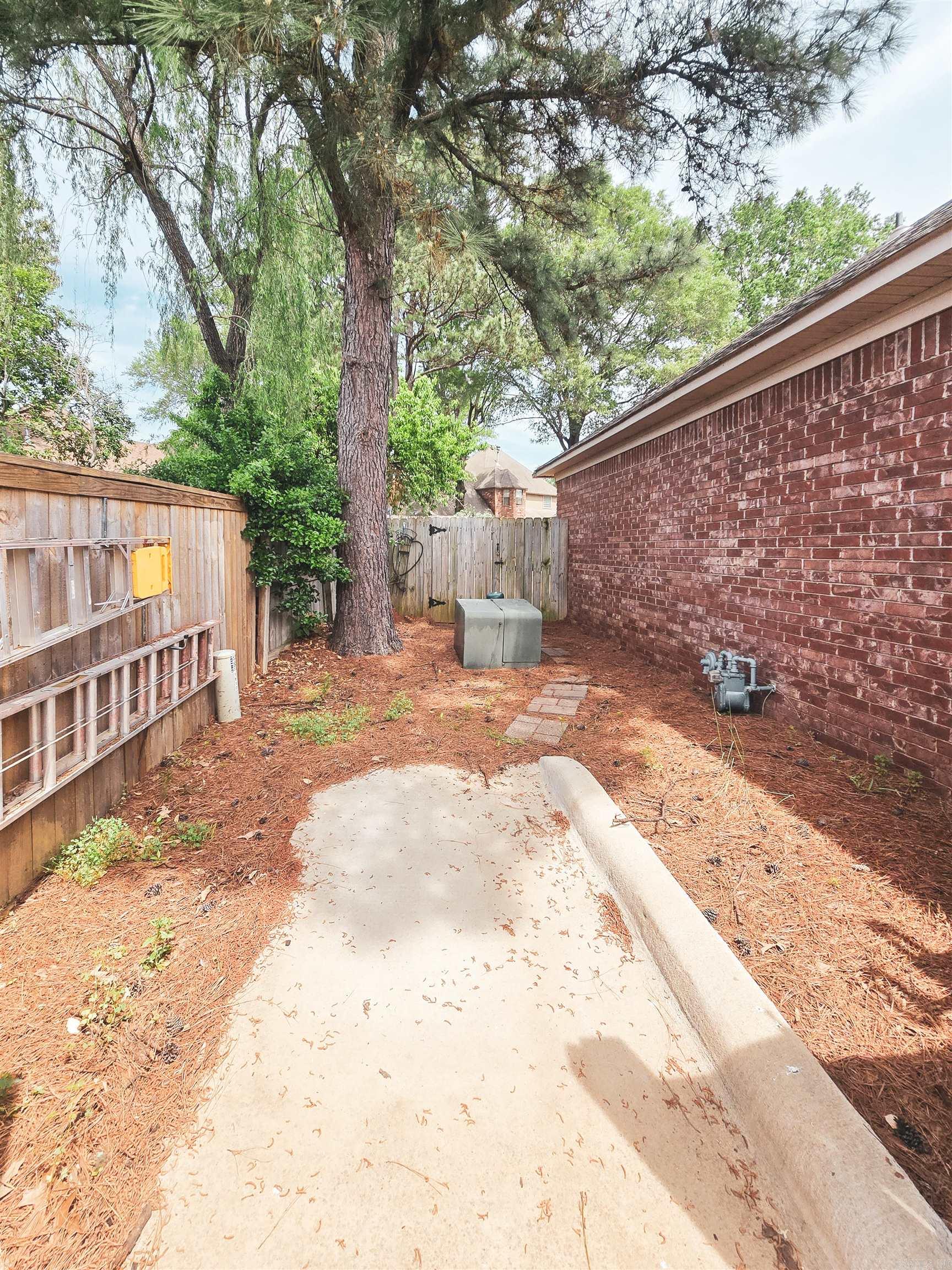3770 Hayden Cove