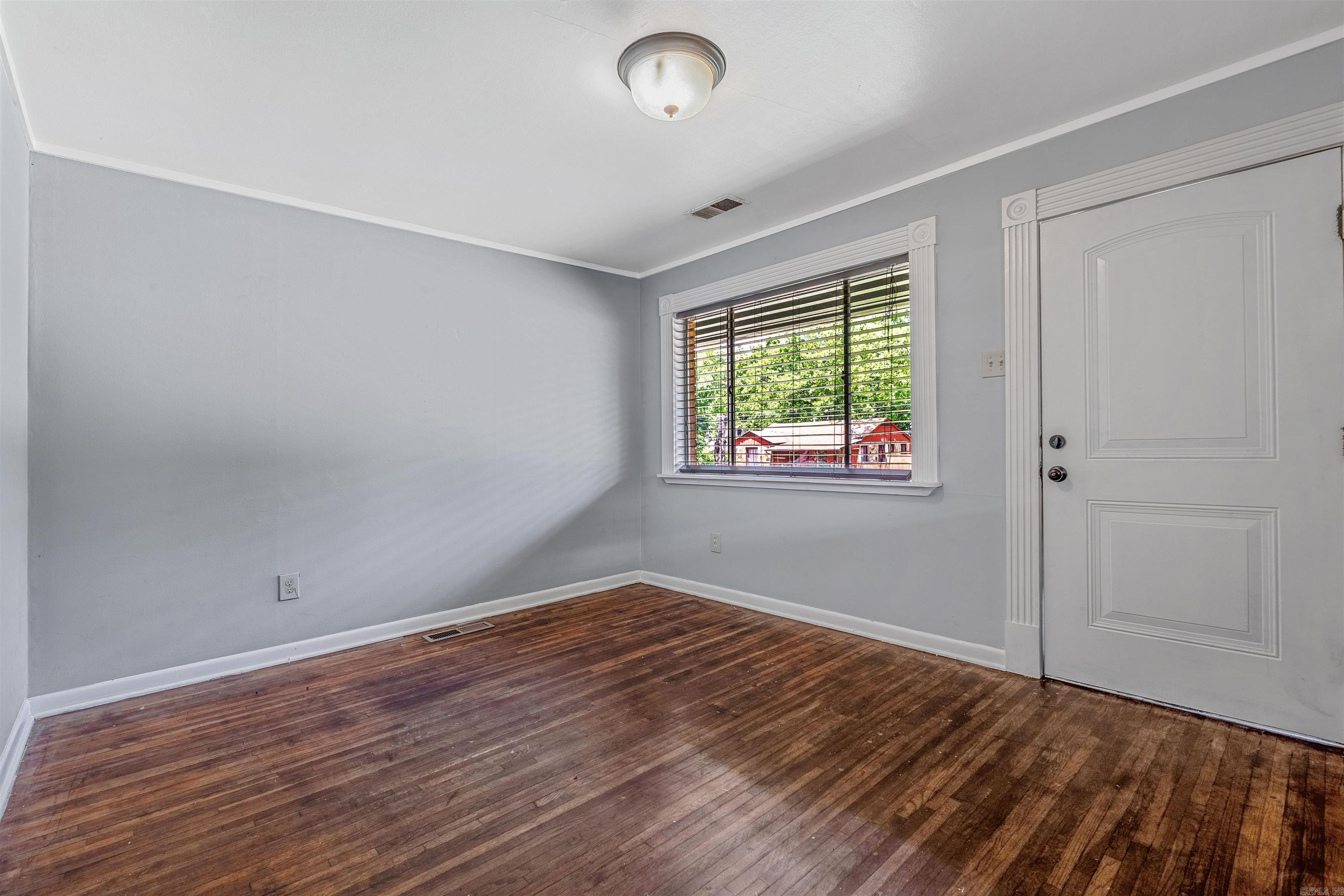 718 & 720 W 41St St