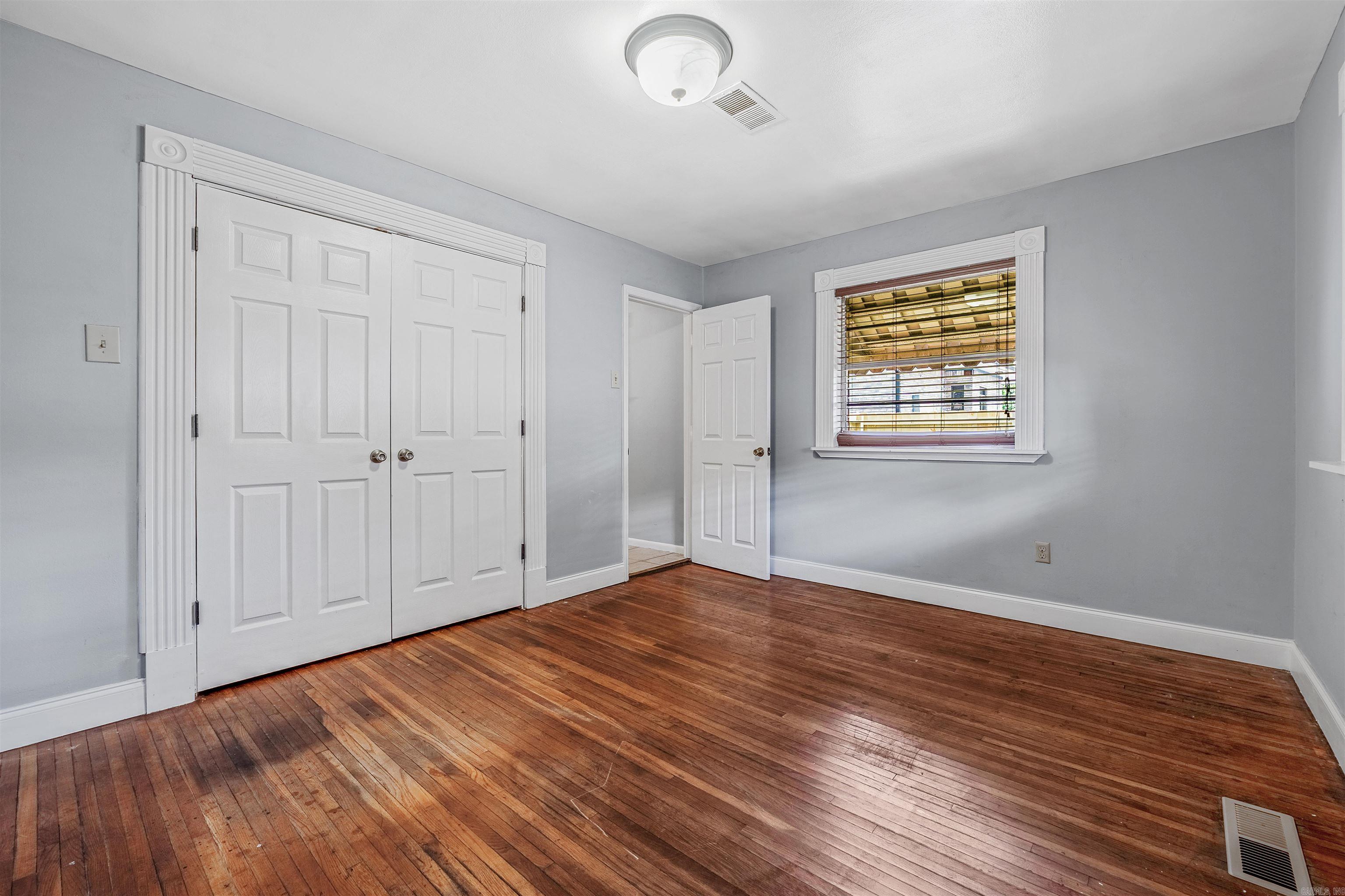 718 & 720 W 41St St