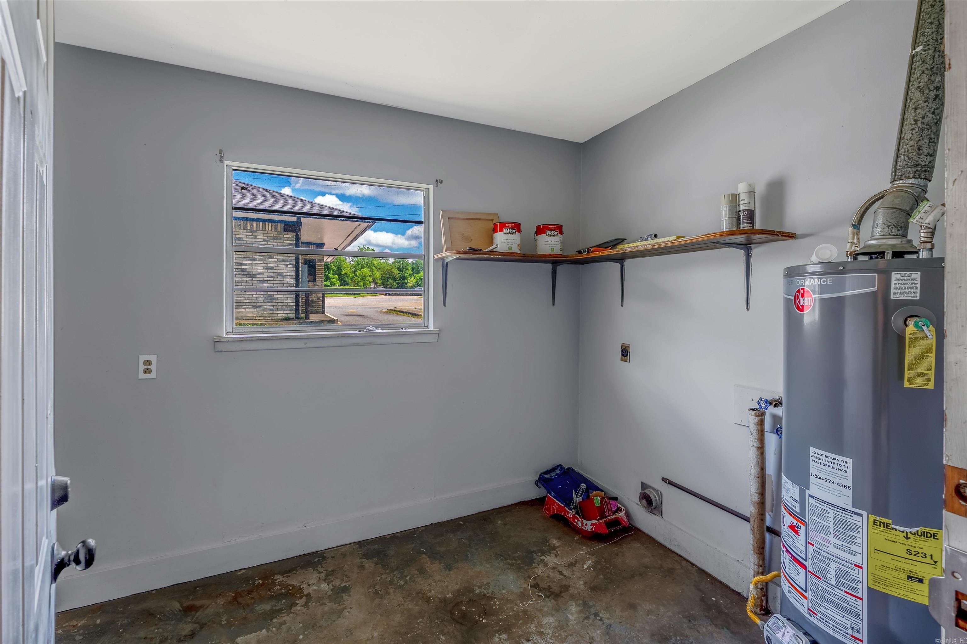 718 & 720 W 41St St