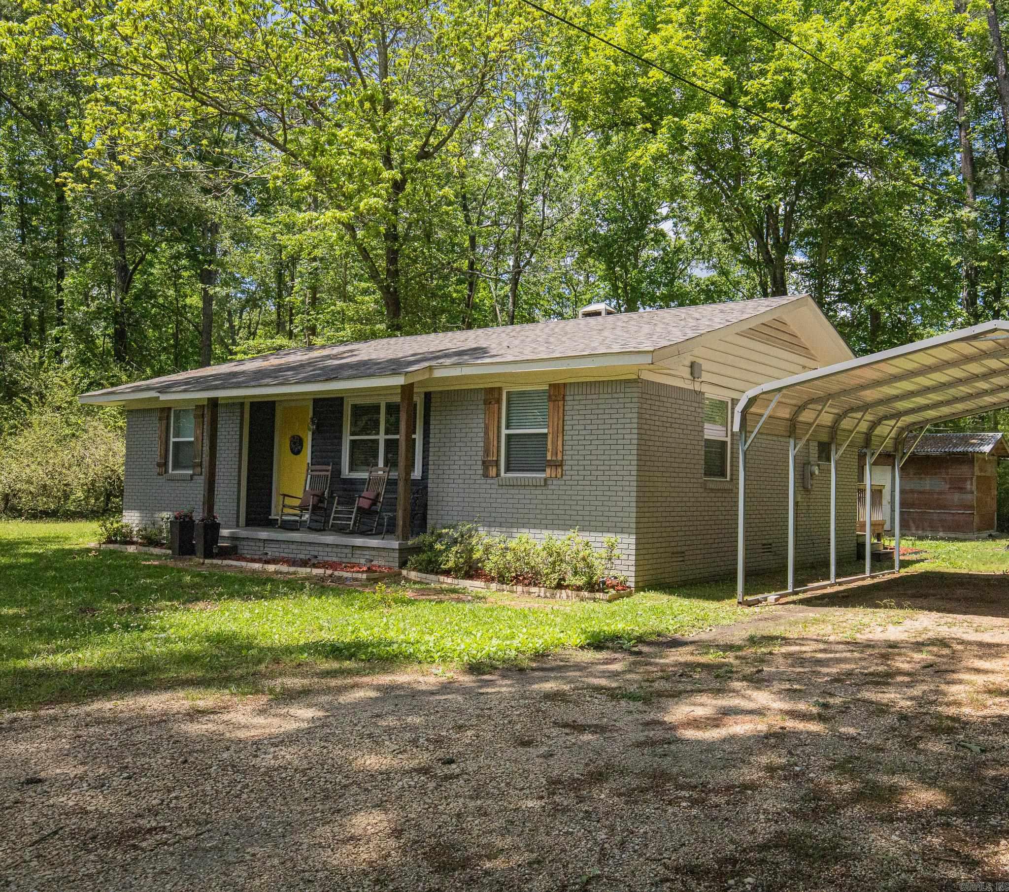 2390 Hwy 270 E