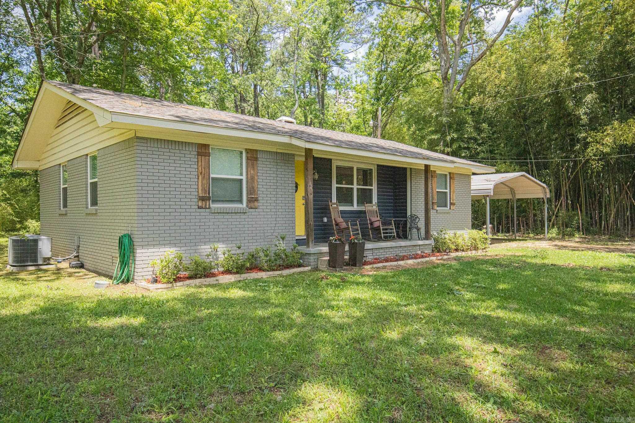 2390 Hwy 270 E