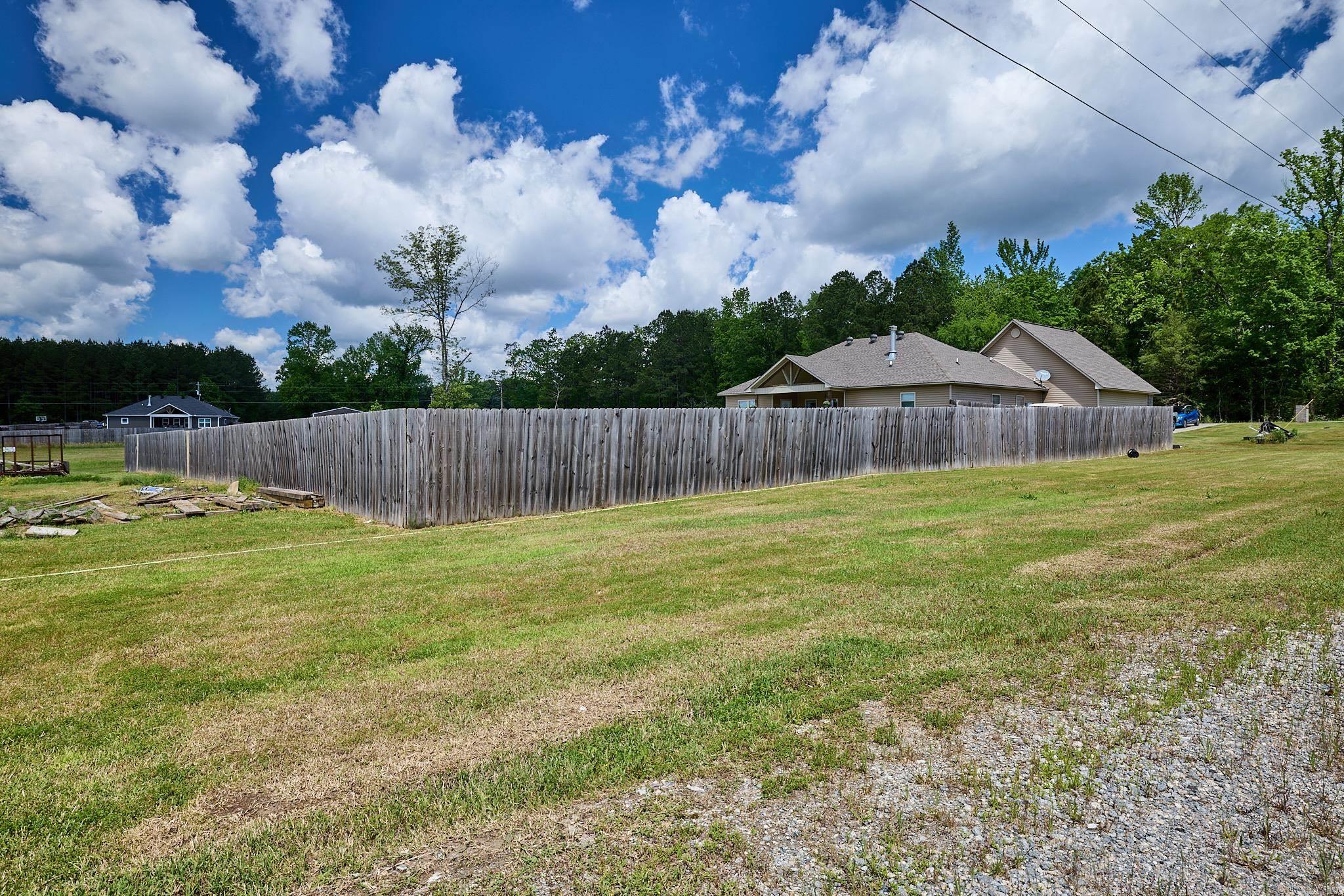 15983 E MILLER SARDIS RD