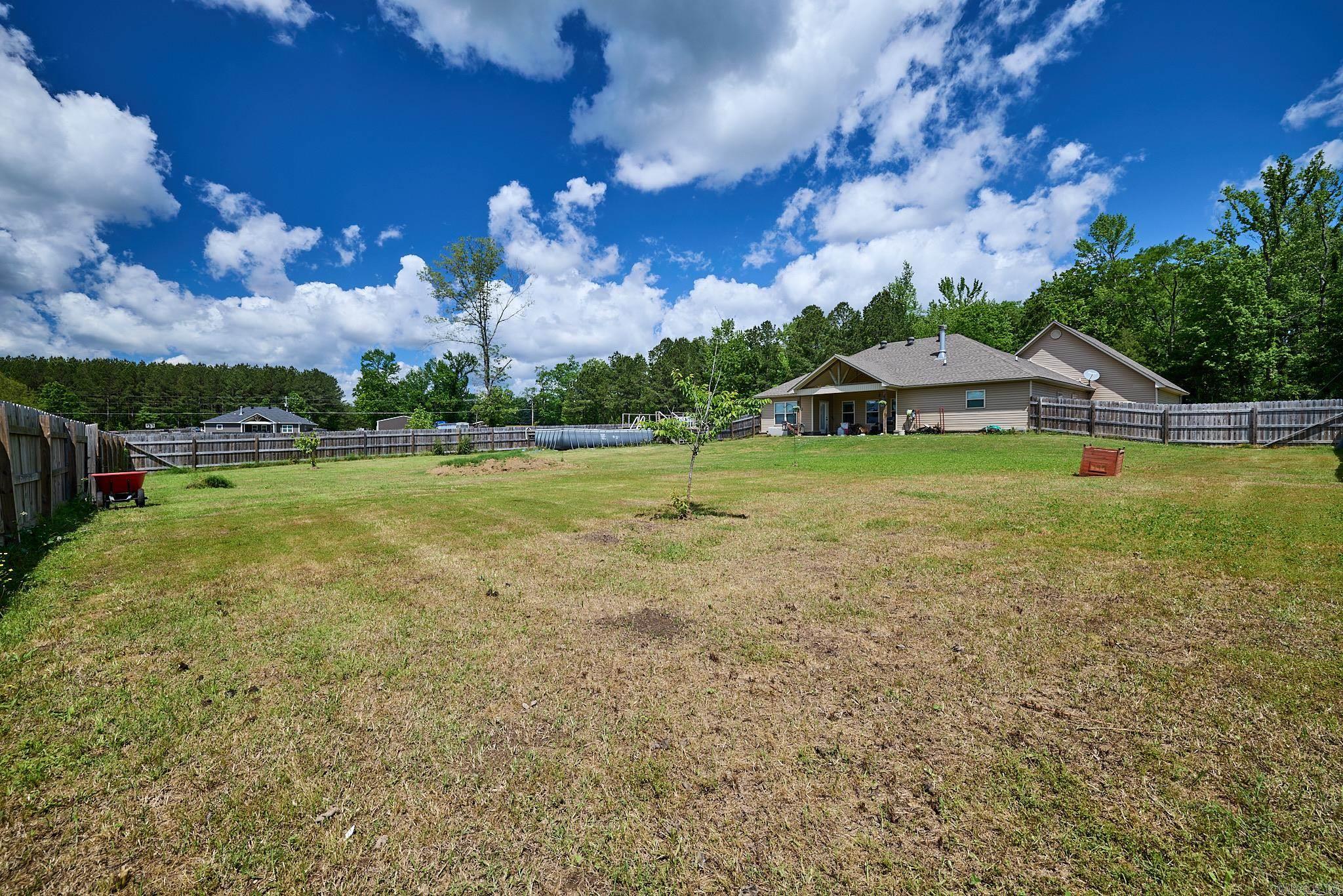 15983 E MILLER SARDIS RD