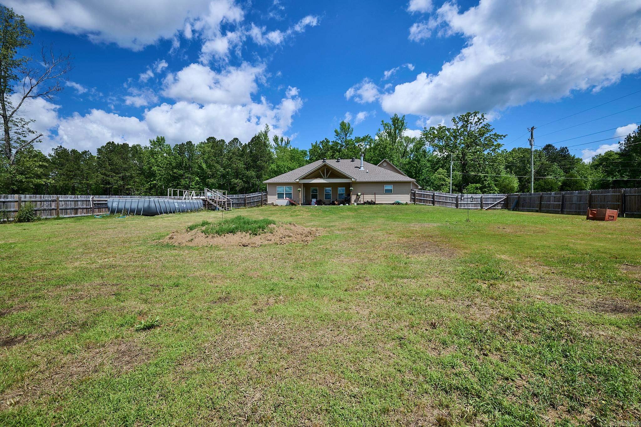 15983 E MILLER SARDIS RD