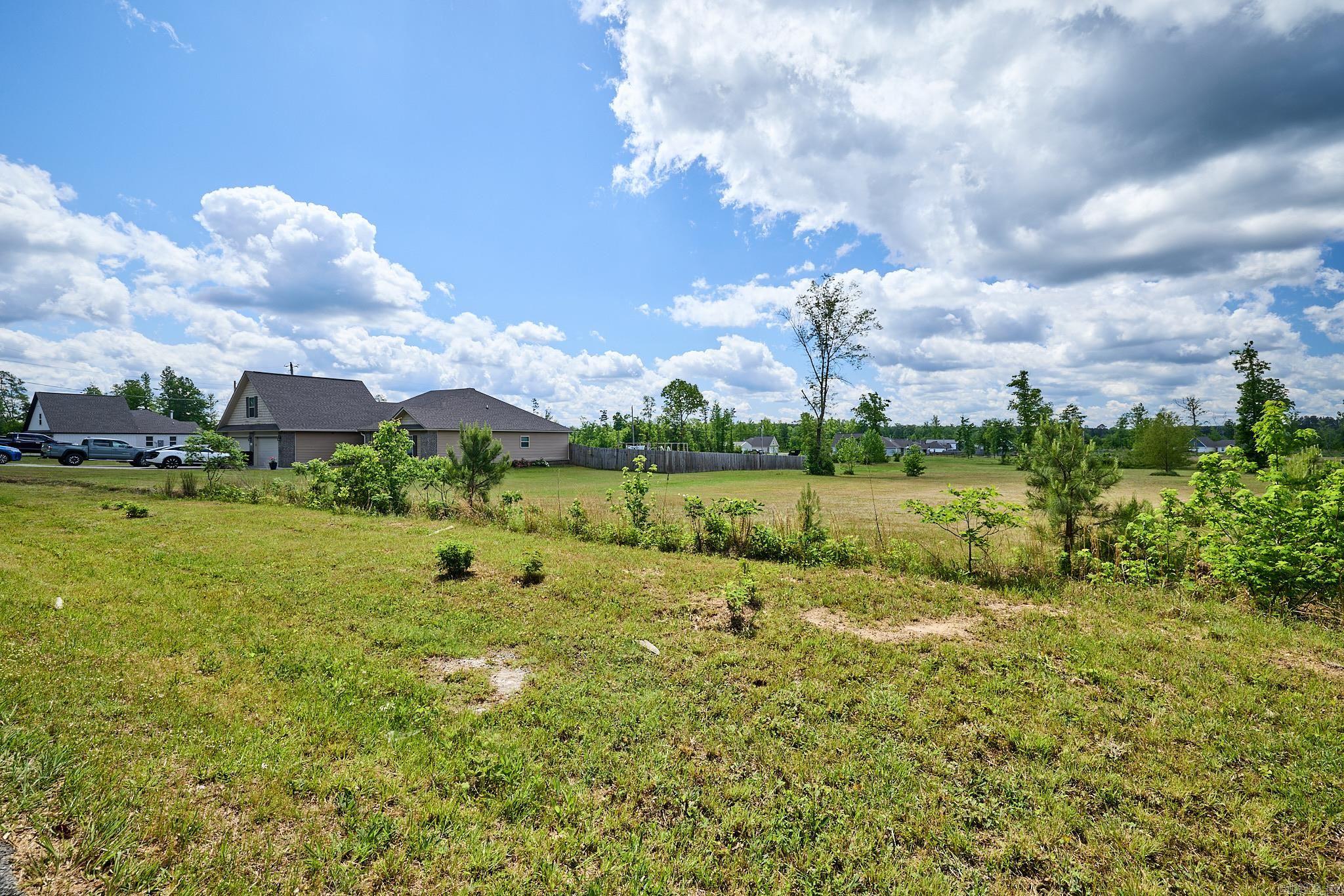 15983 E MILLER SARDIS RD