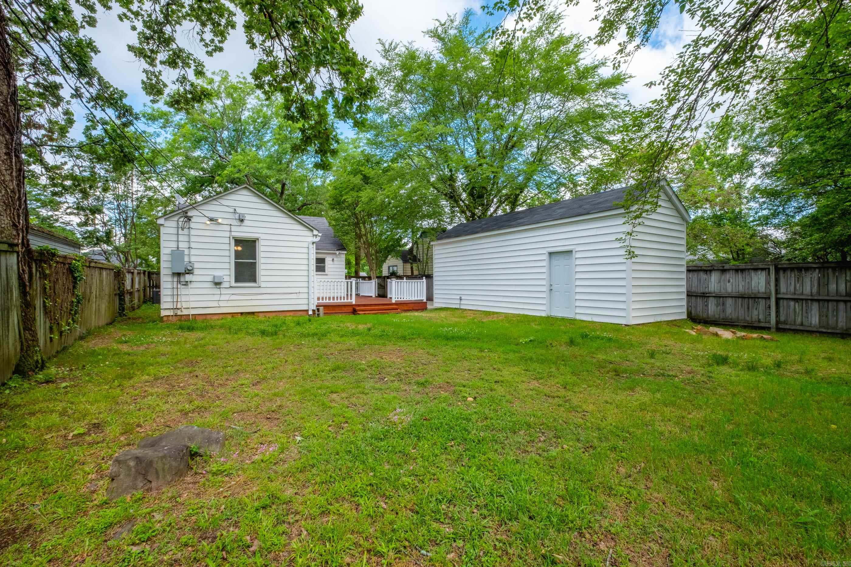 2301 N McKinley Street