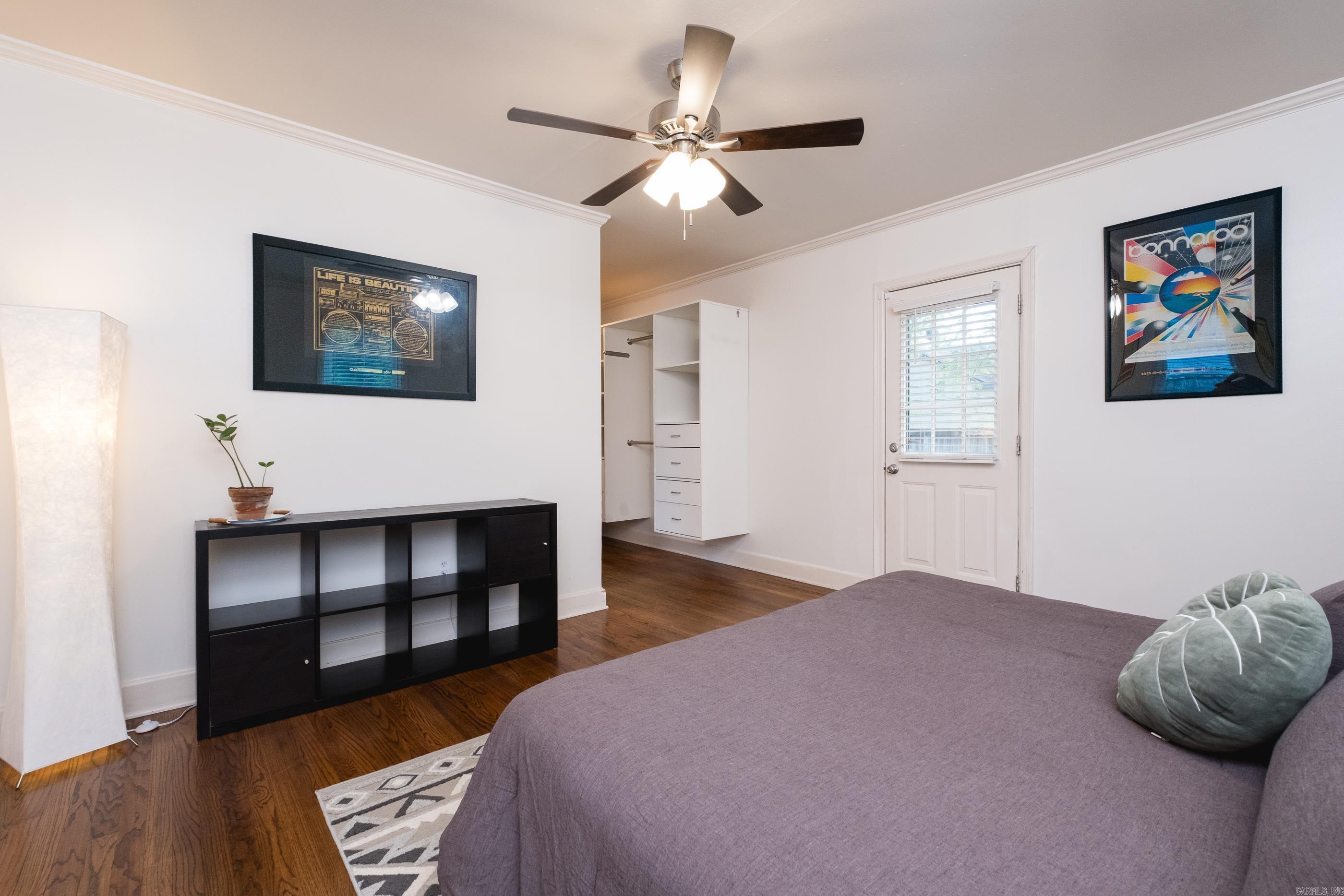 2301 N McKinley Street