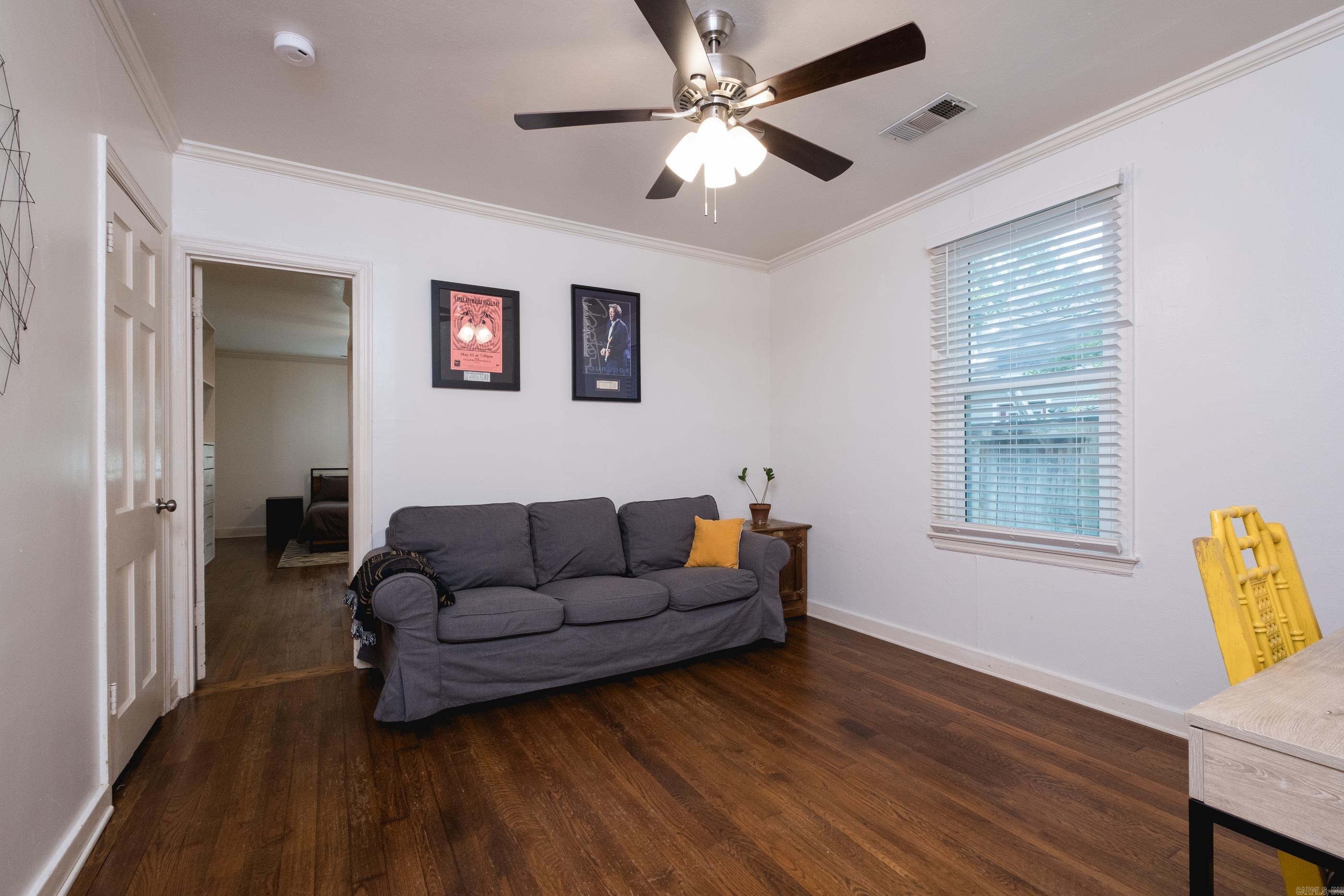 2301 N McKinley Street