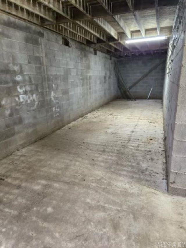 650 Painter Lane