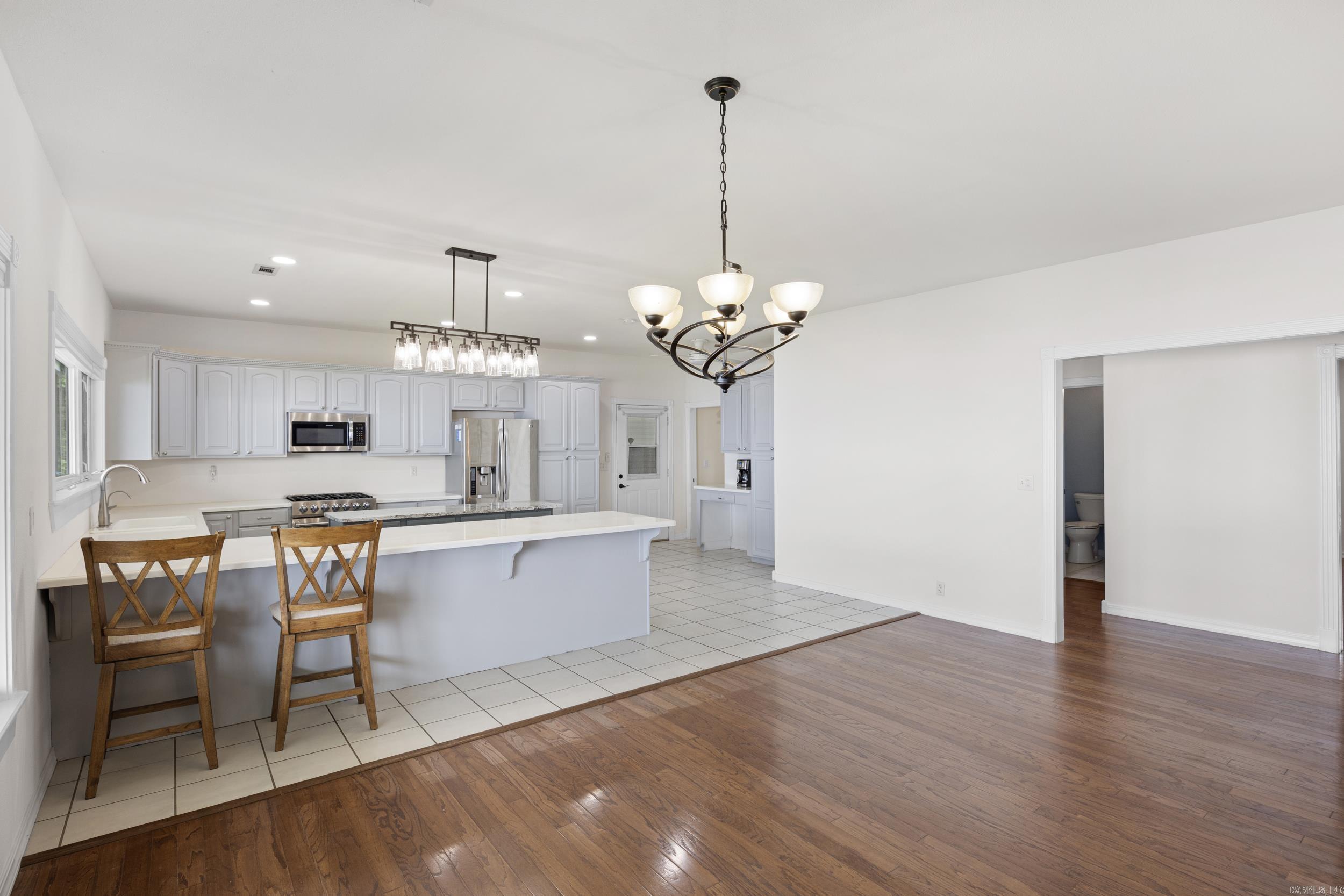 650 Painter Lane