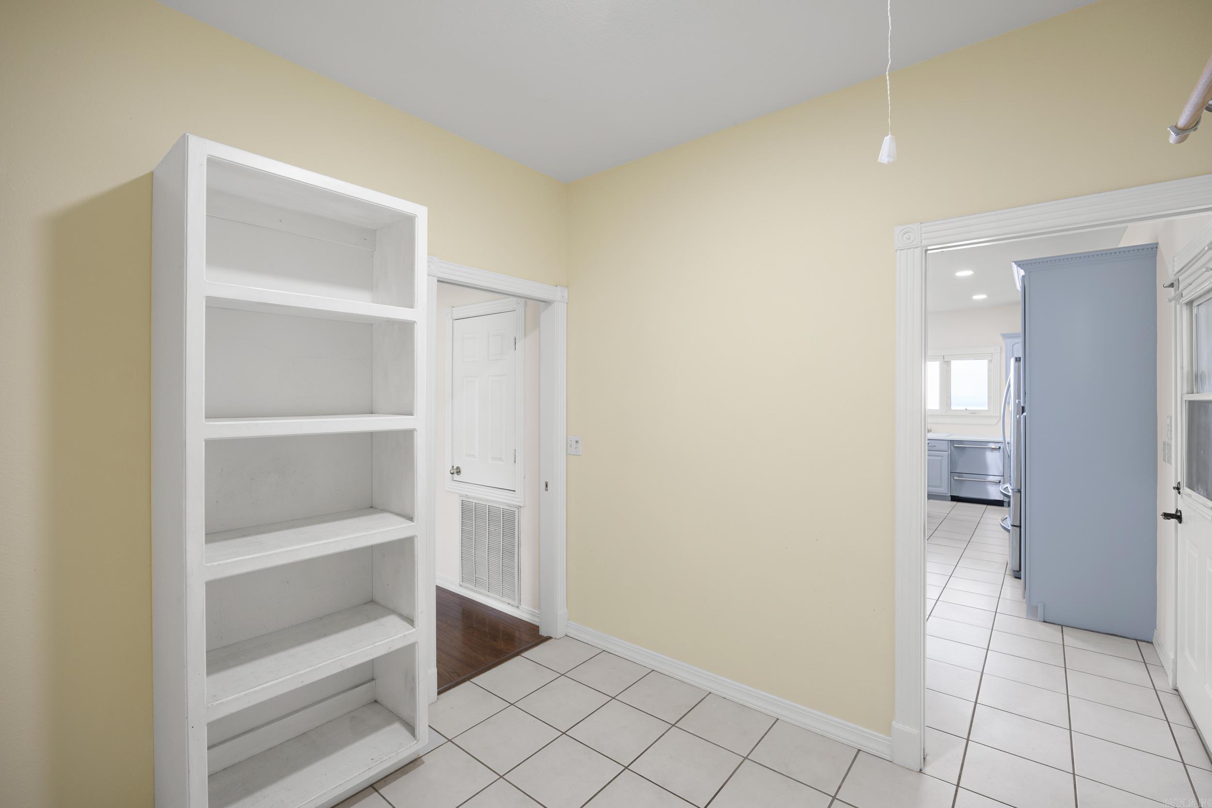 650 Painter Lane