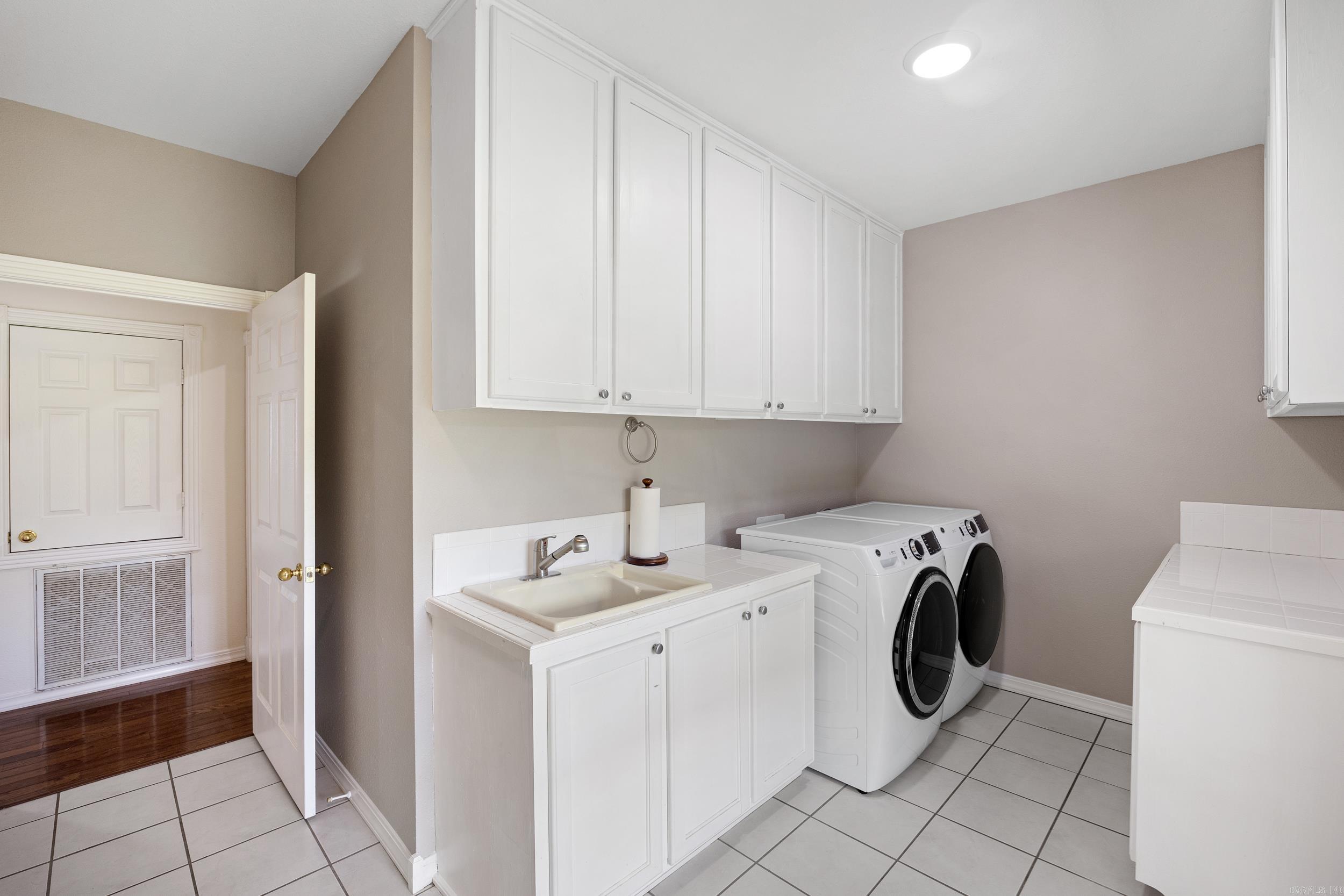 650 Painter Lane