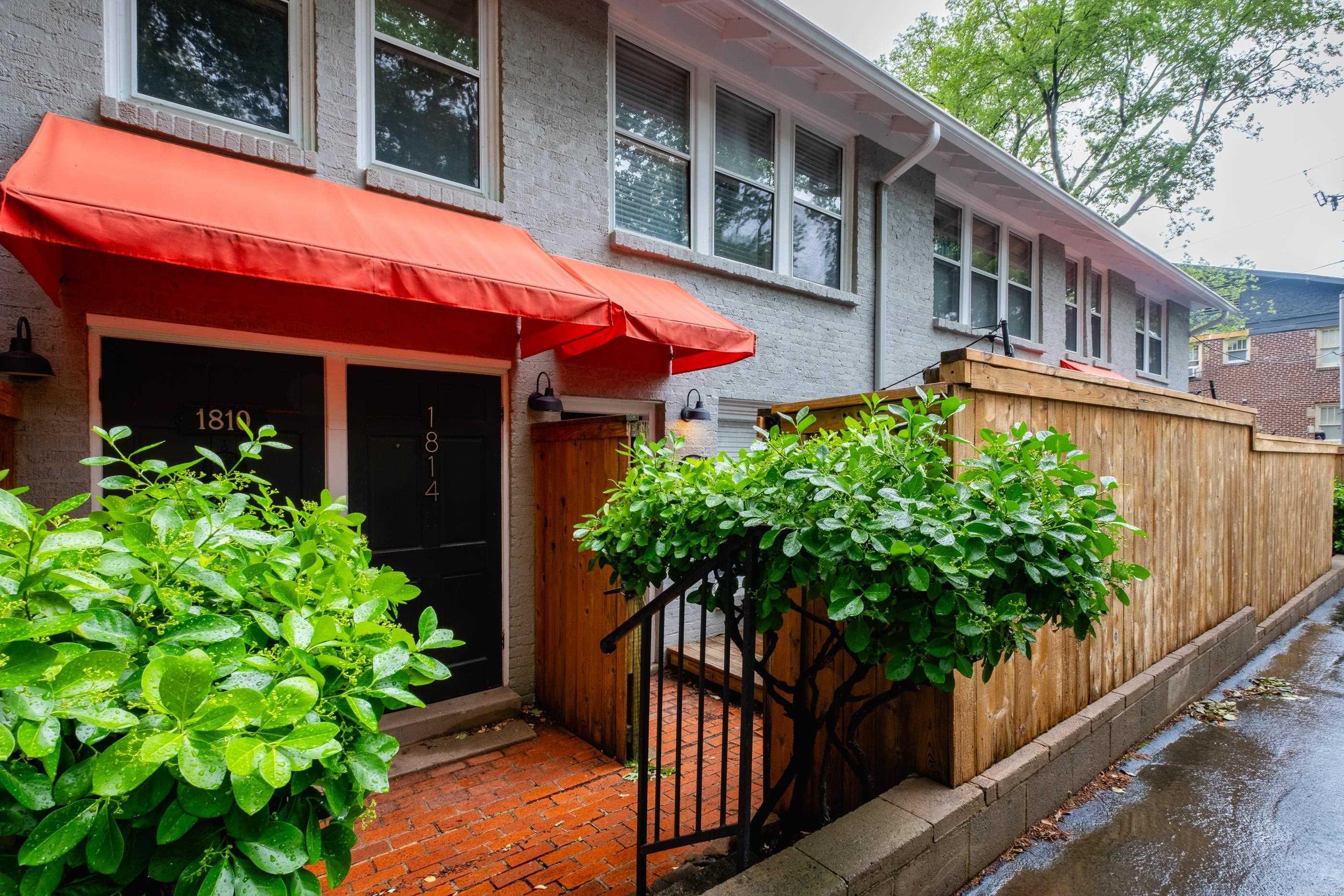 1812 Kavanaugh Blvd