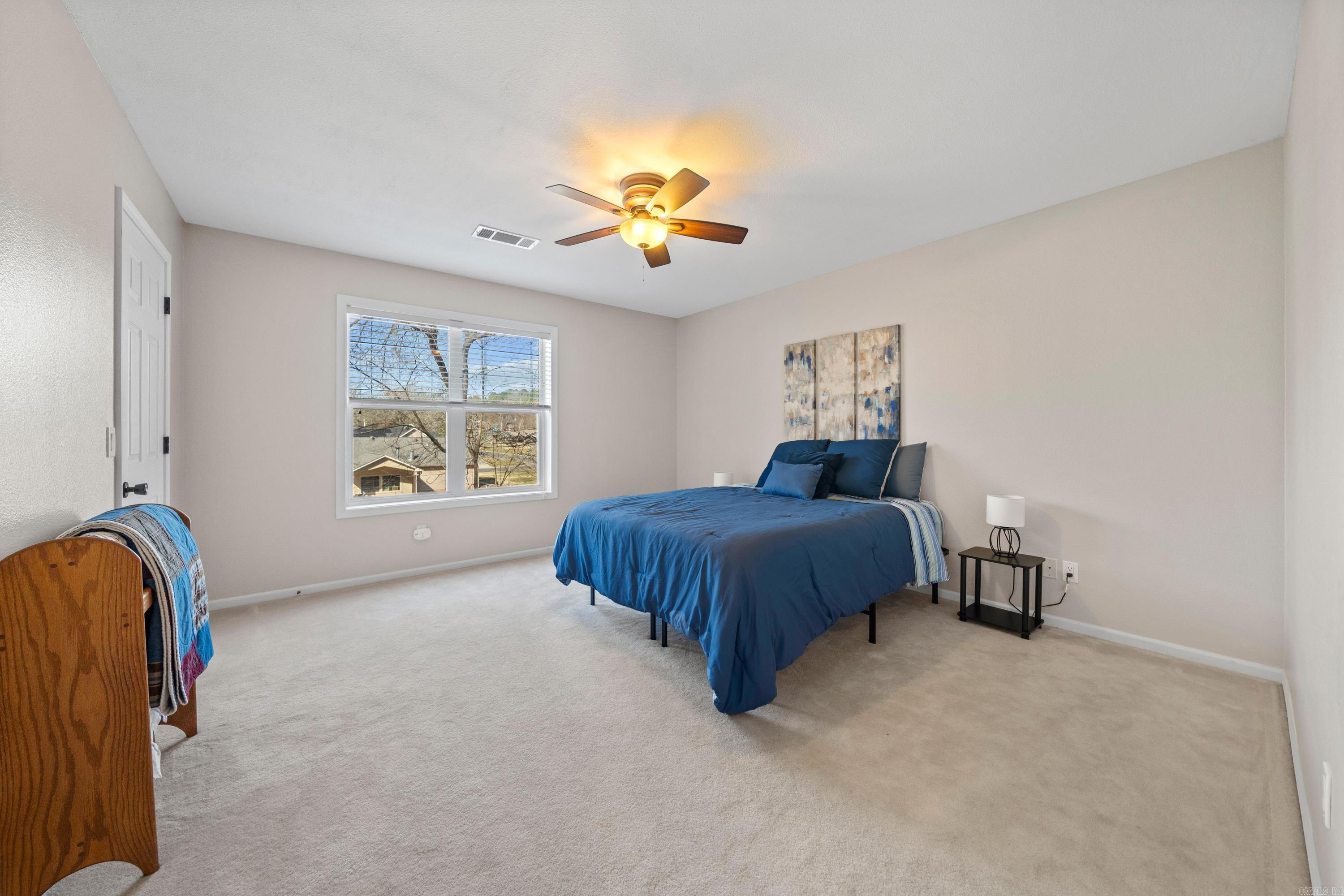114 Bellaire Loop