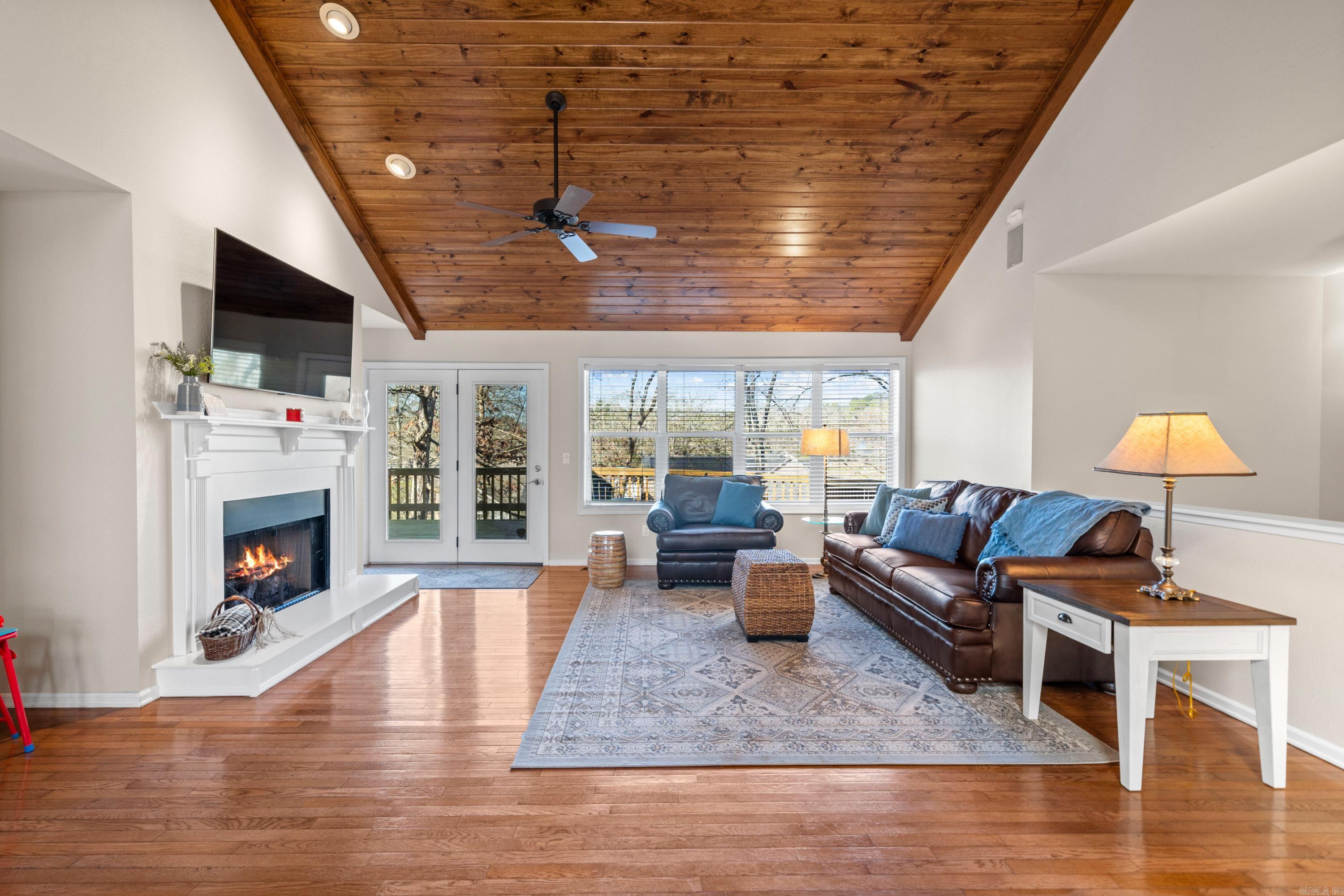 114 Bellaire Loop