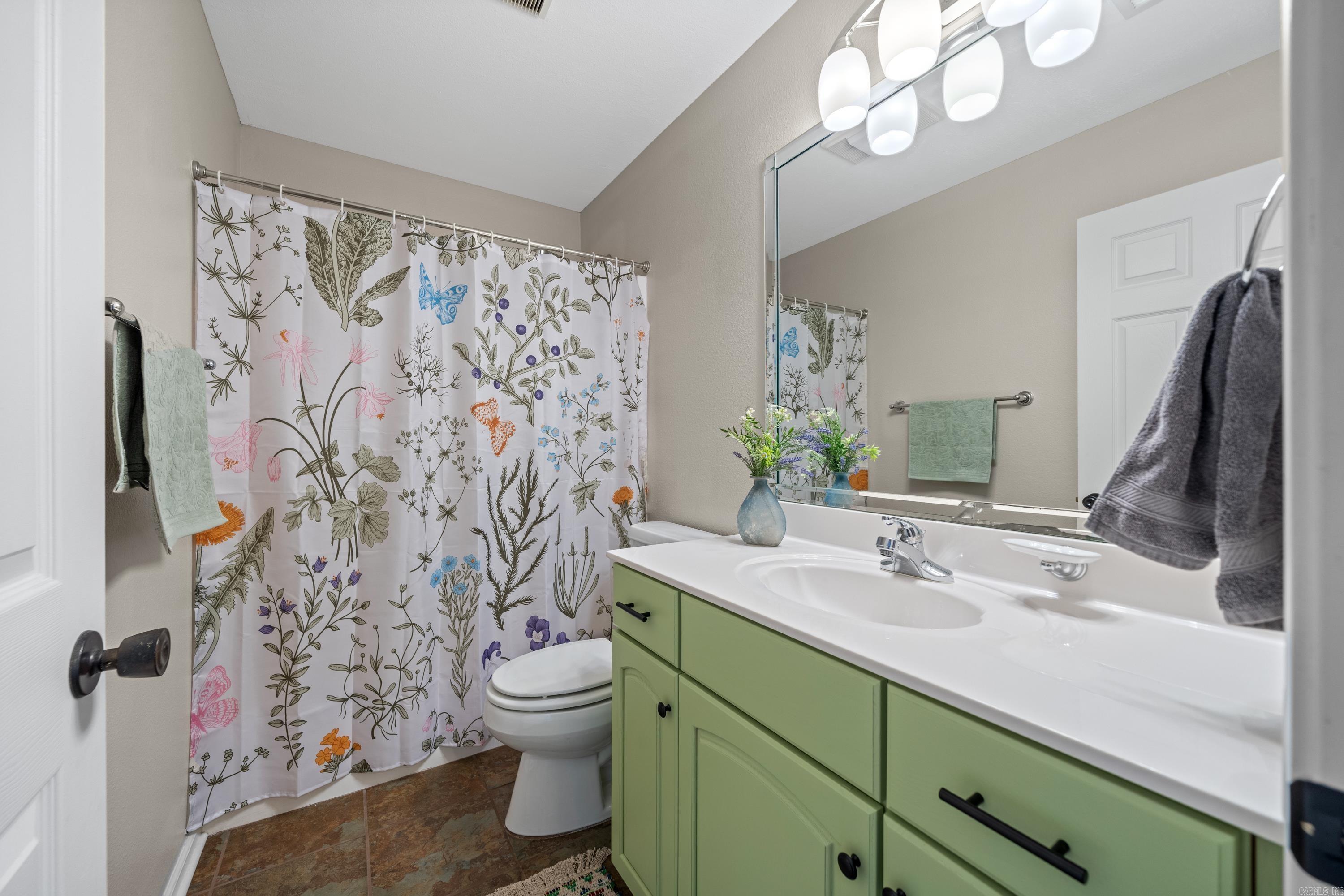 114 Bellaire Loop