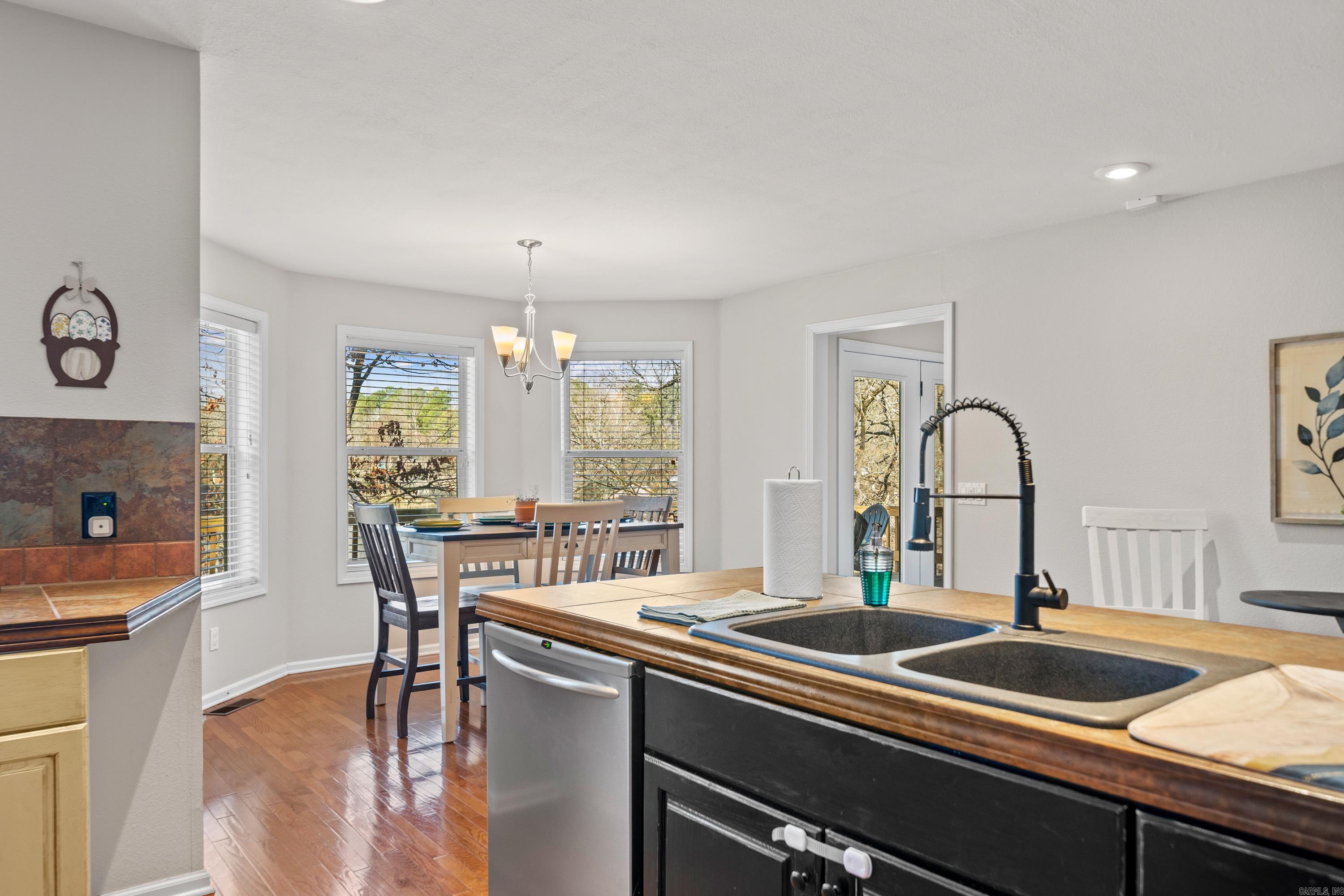 114 Bellaire Loop
