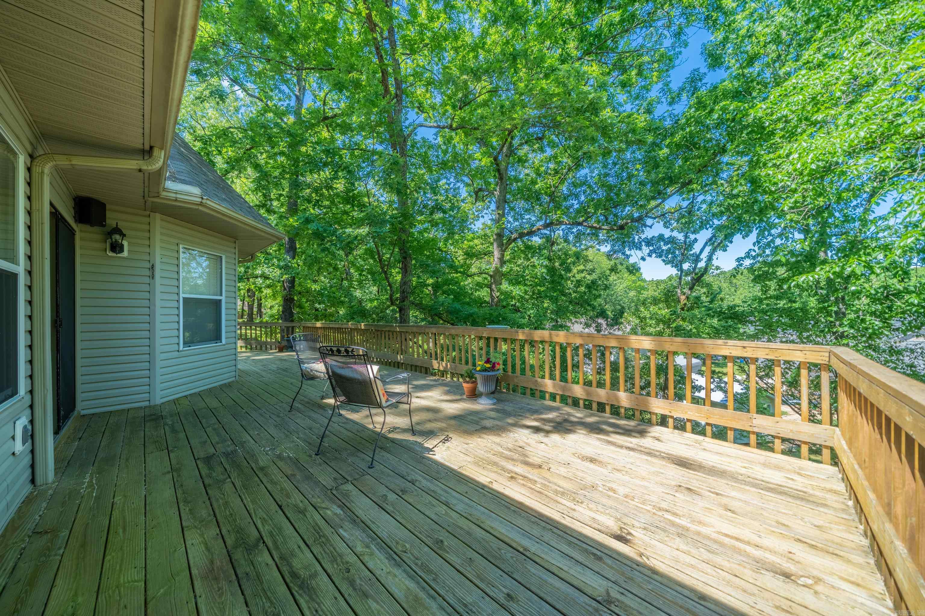 114 Bellaire Loop