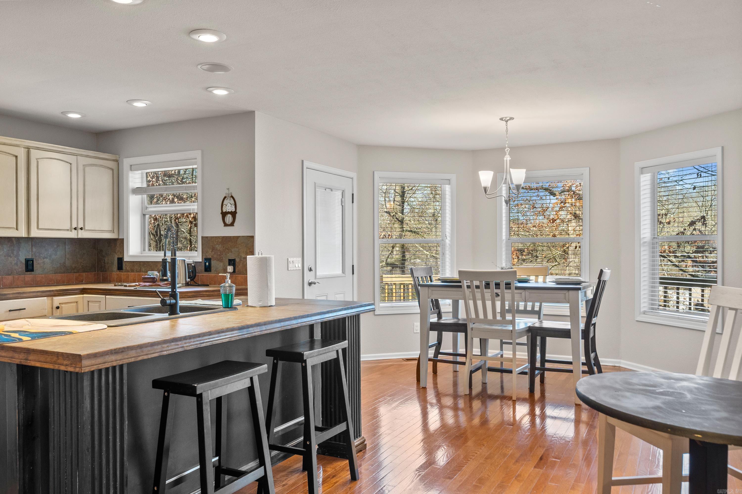 114 Bellaire Loop