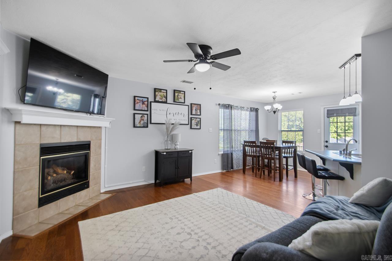422 Sharon Oaks Court
