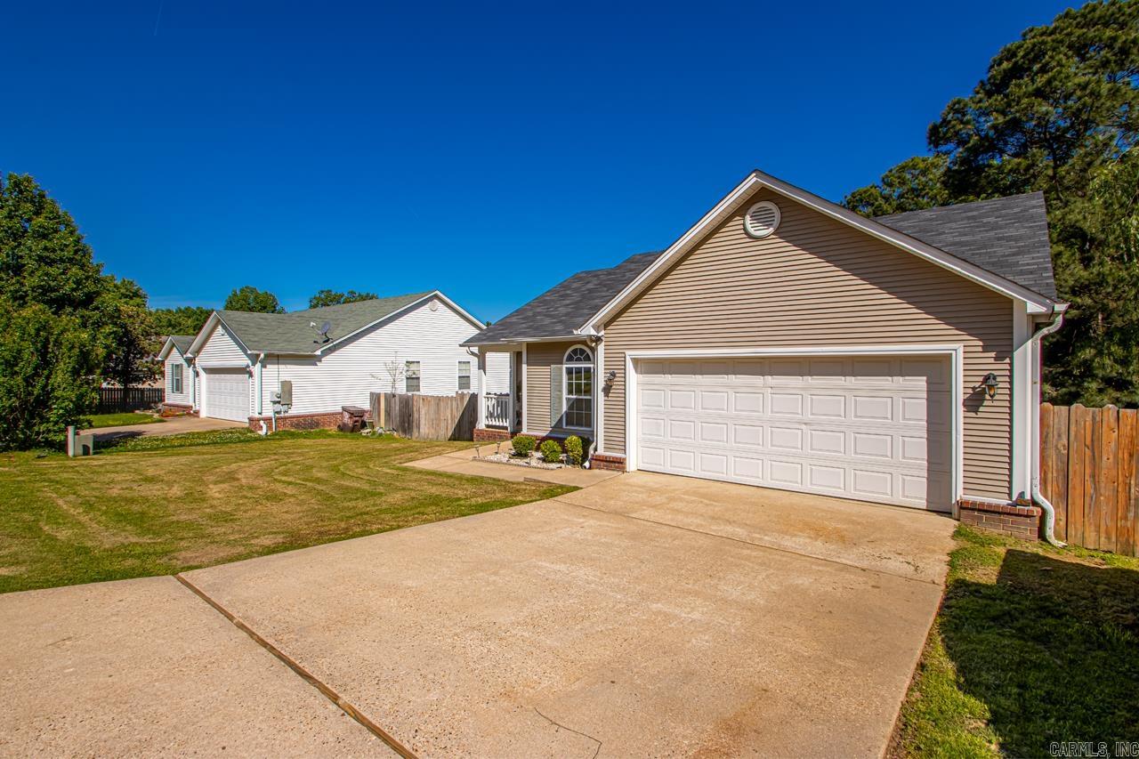 422 Sharon Oaks Court
