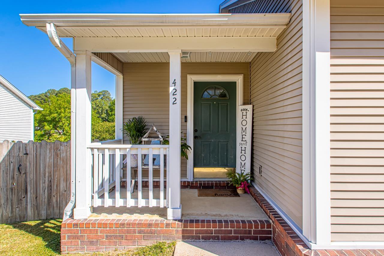 422 Sharon Oaks Court
