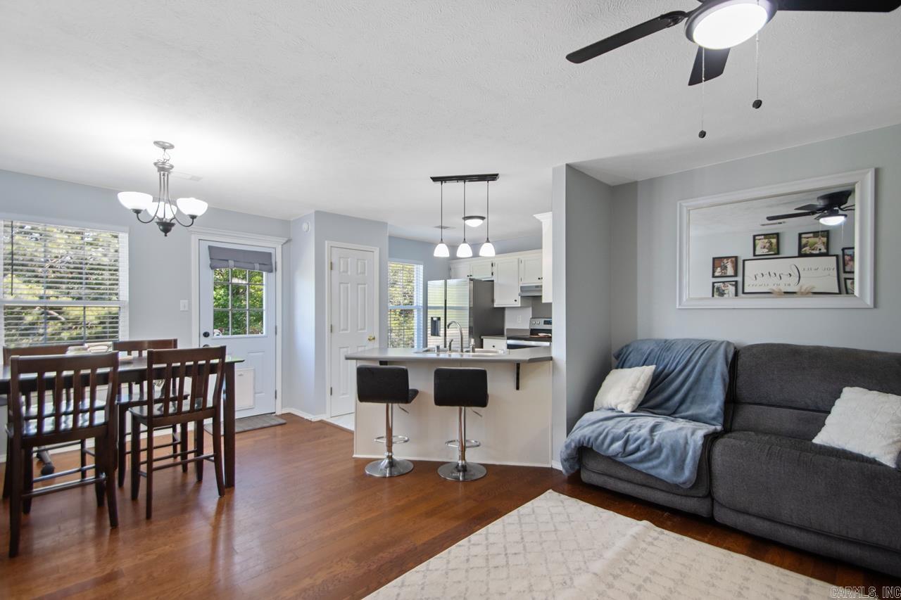422 Sharon Oaks Court