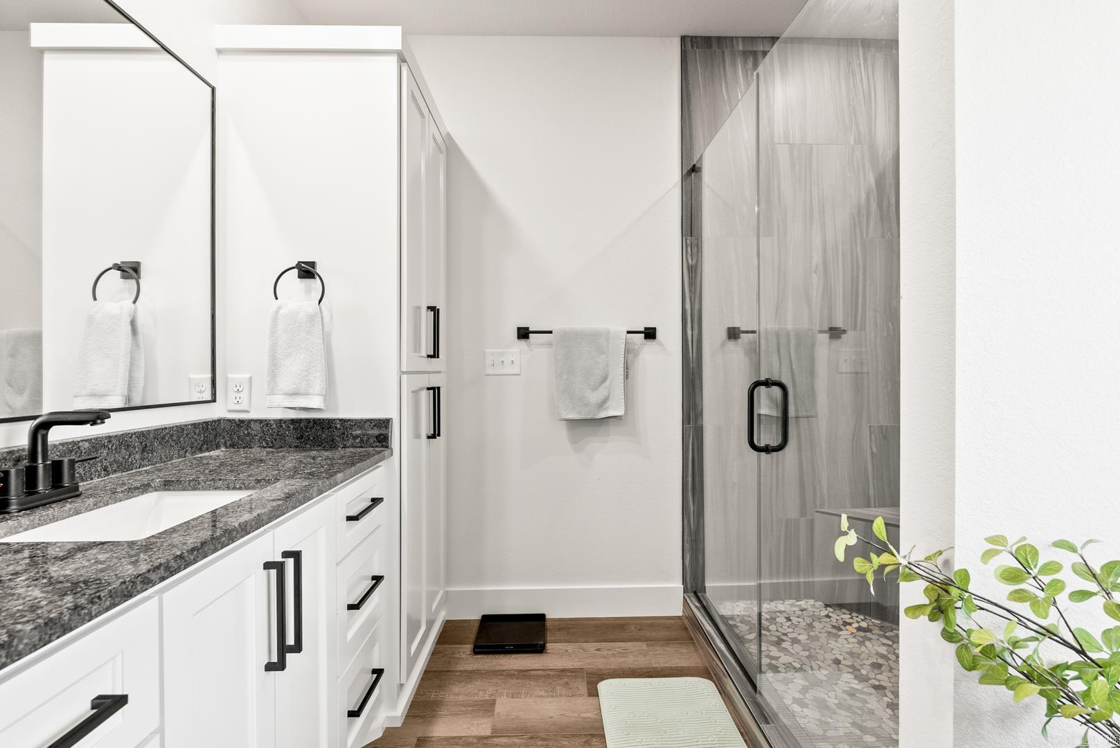 29 Republican Valley