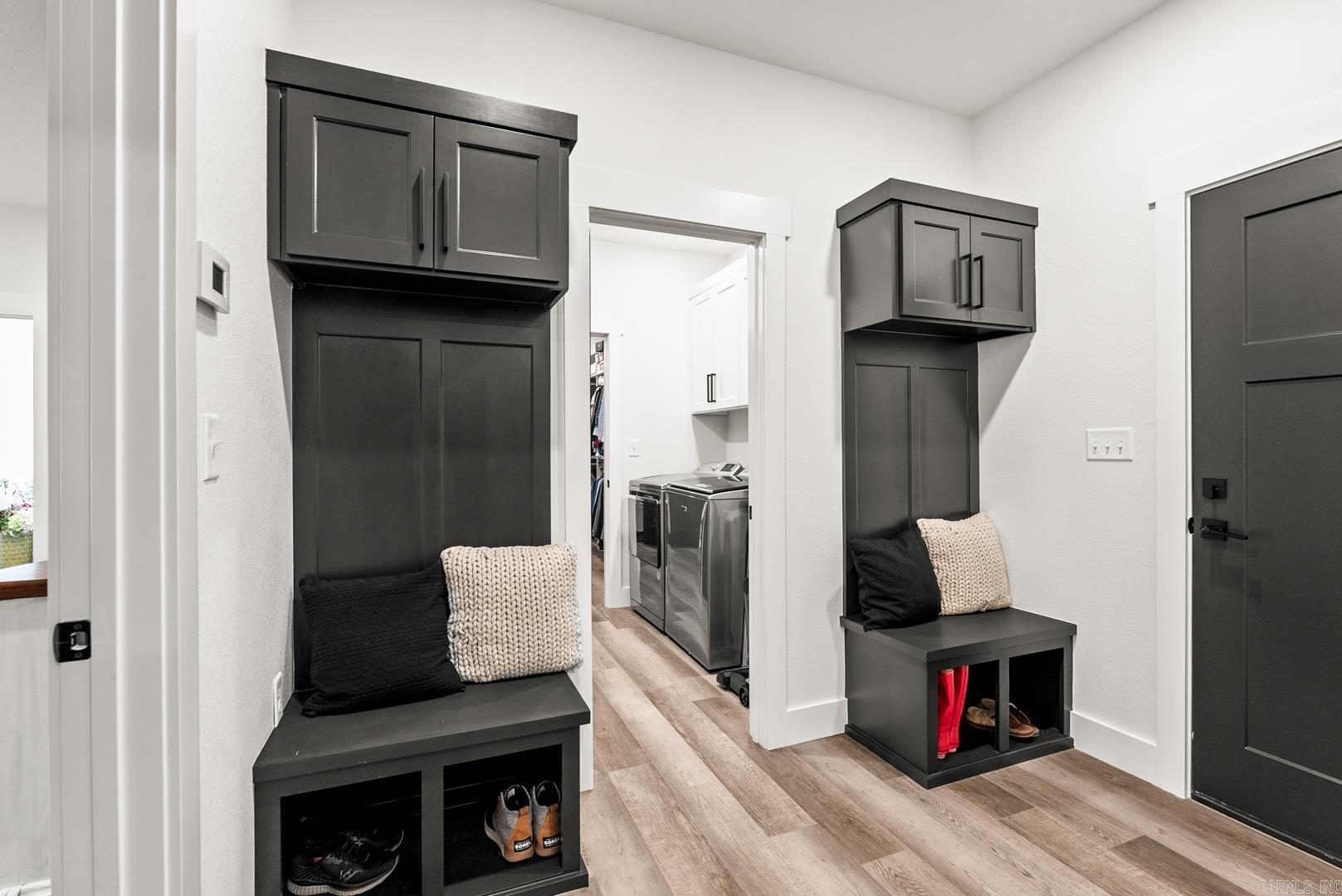 29 Republican Valley