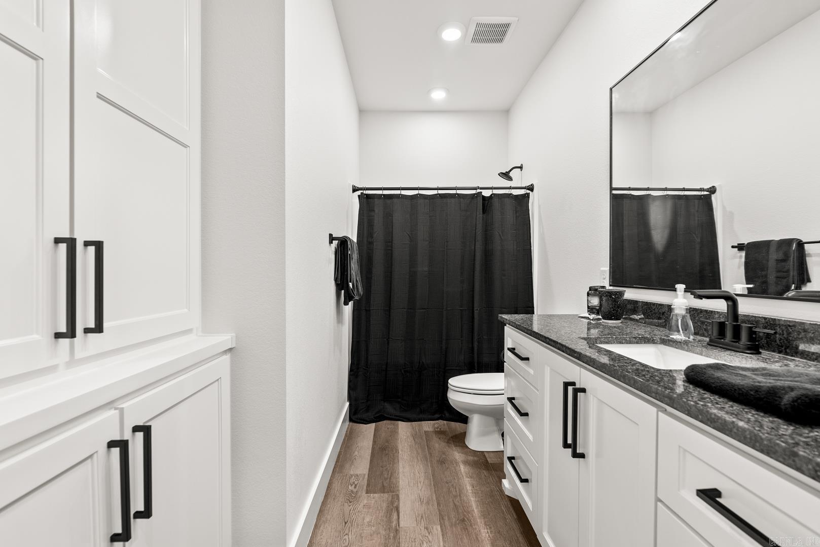 29 Republican Valley