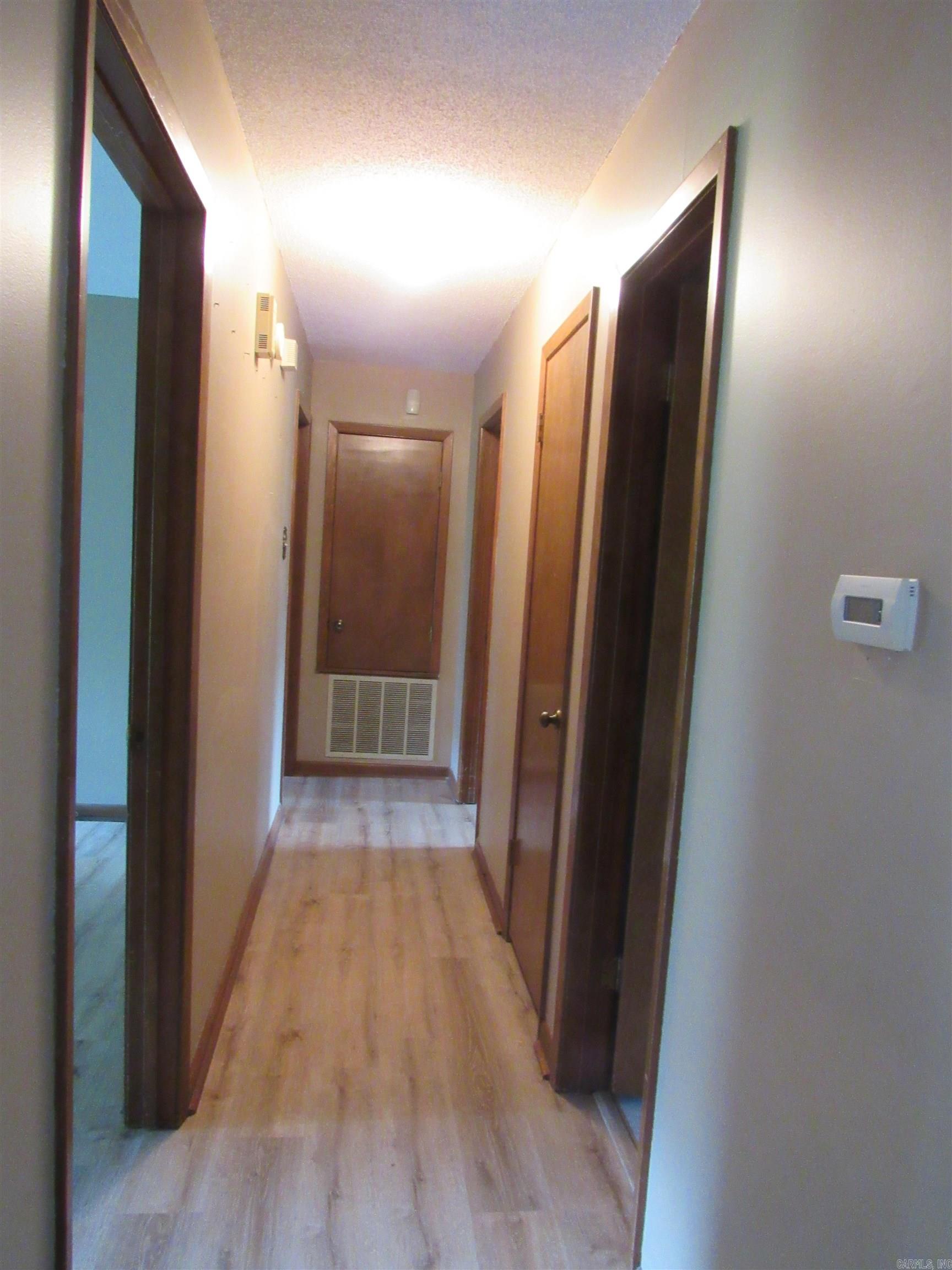 810 Autumnbrook Cir