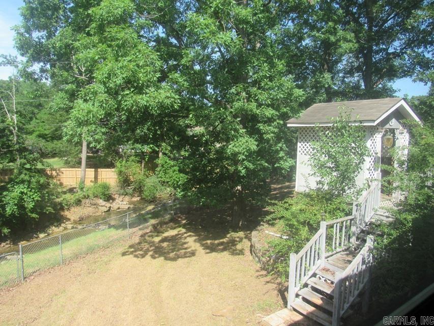 810 Autumnbrook Cir