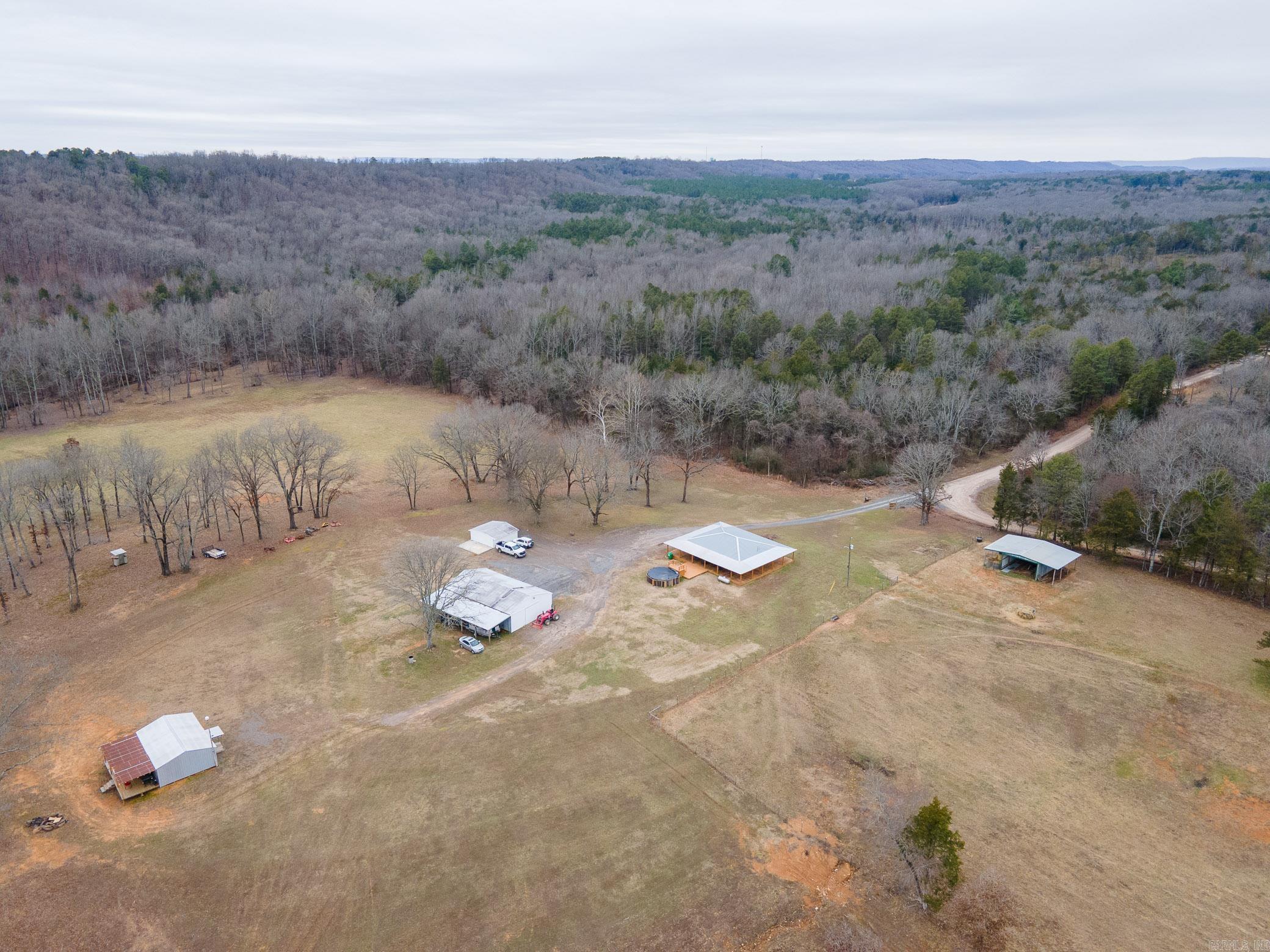 196 Harris Loop
