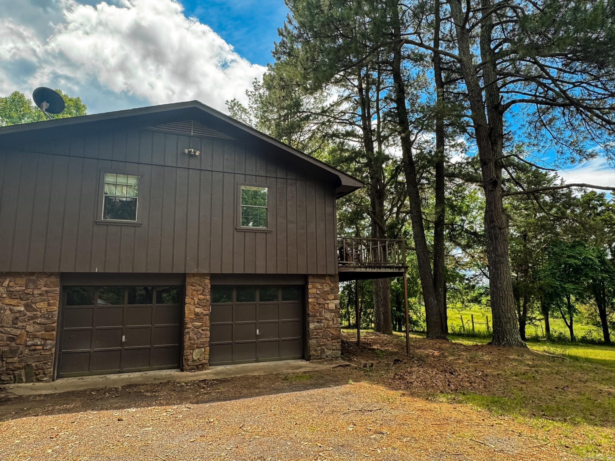 26647 Highway 164