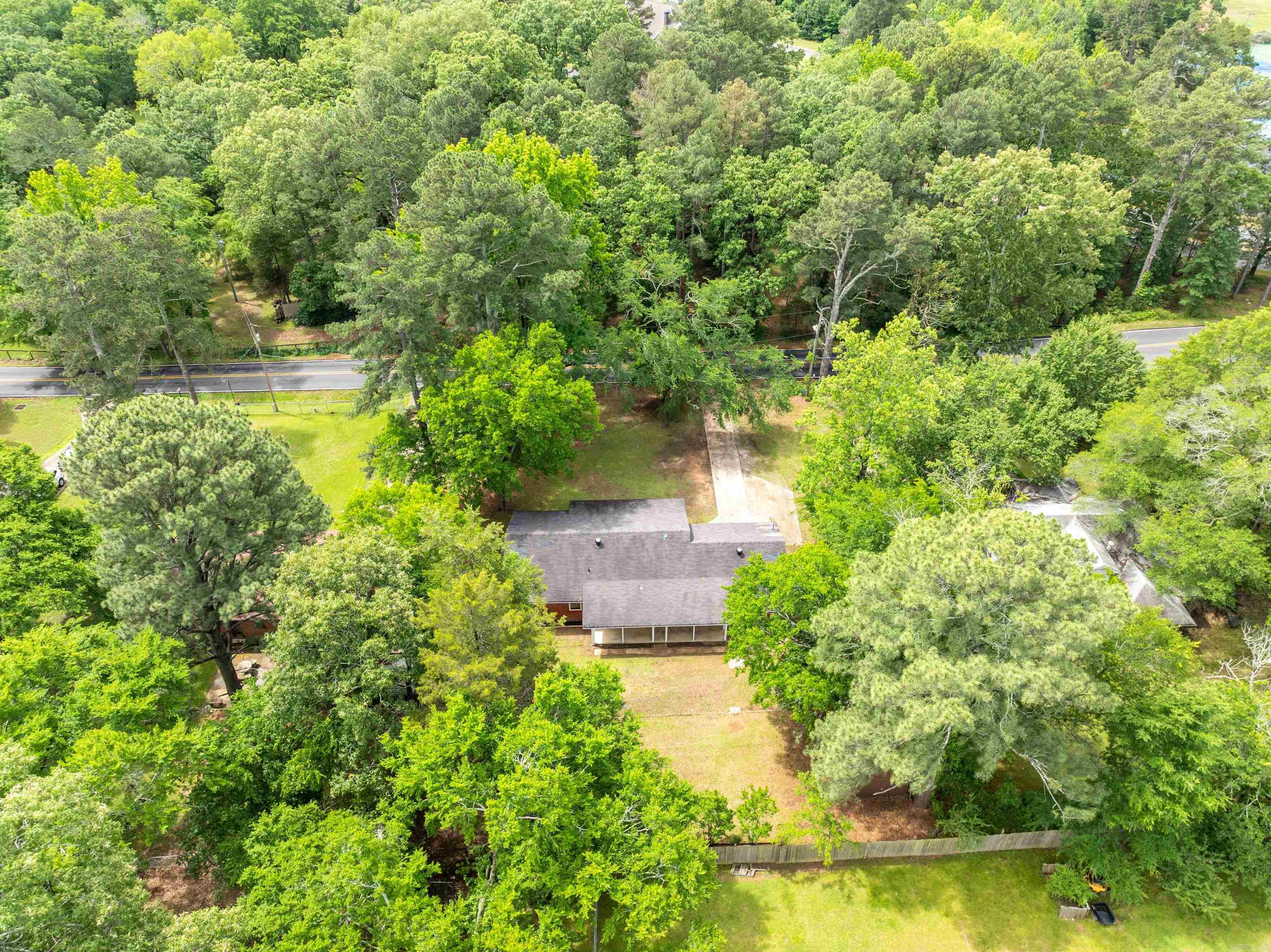 107 Lakeside Road