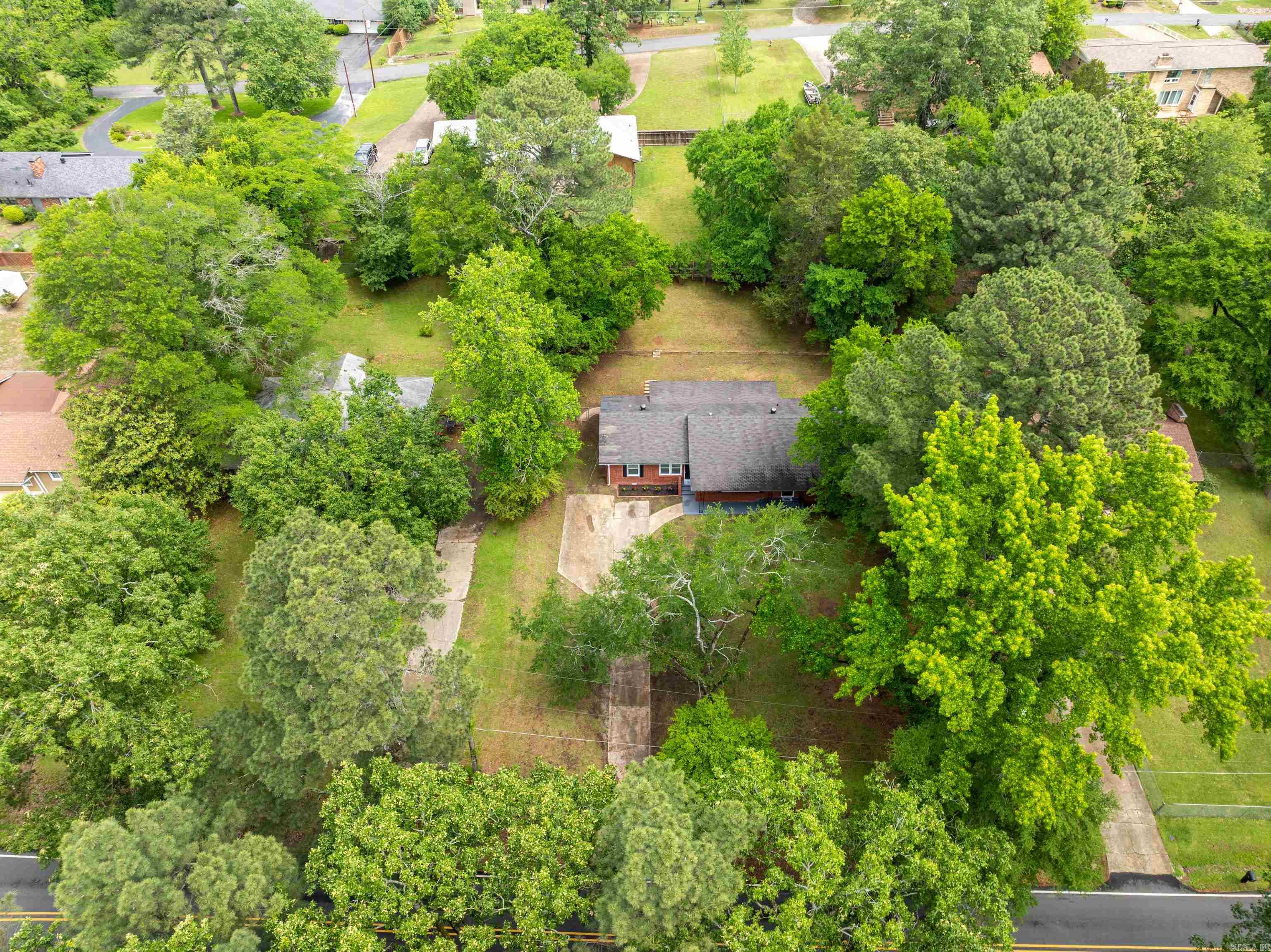 107 Lakeside Road
